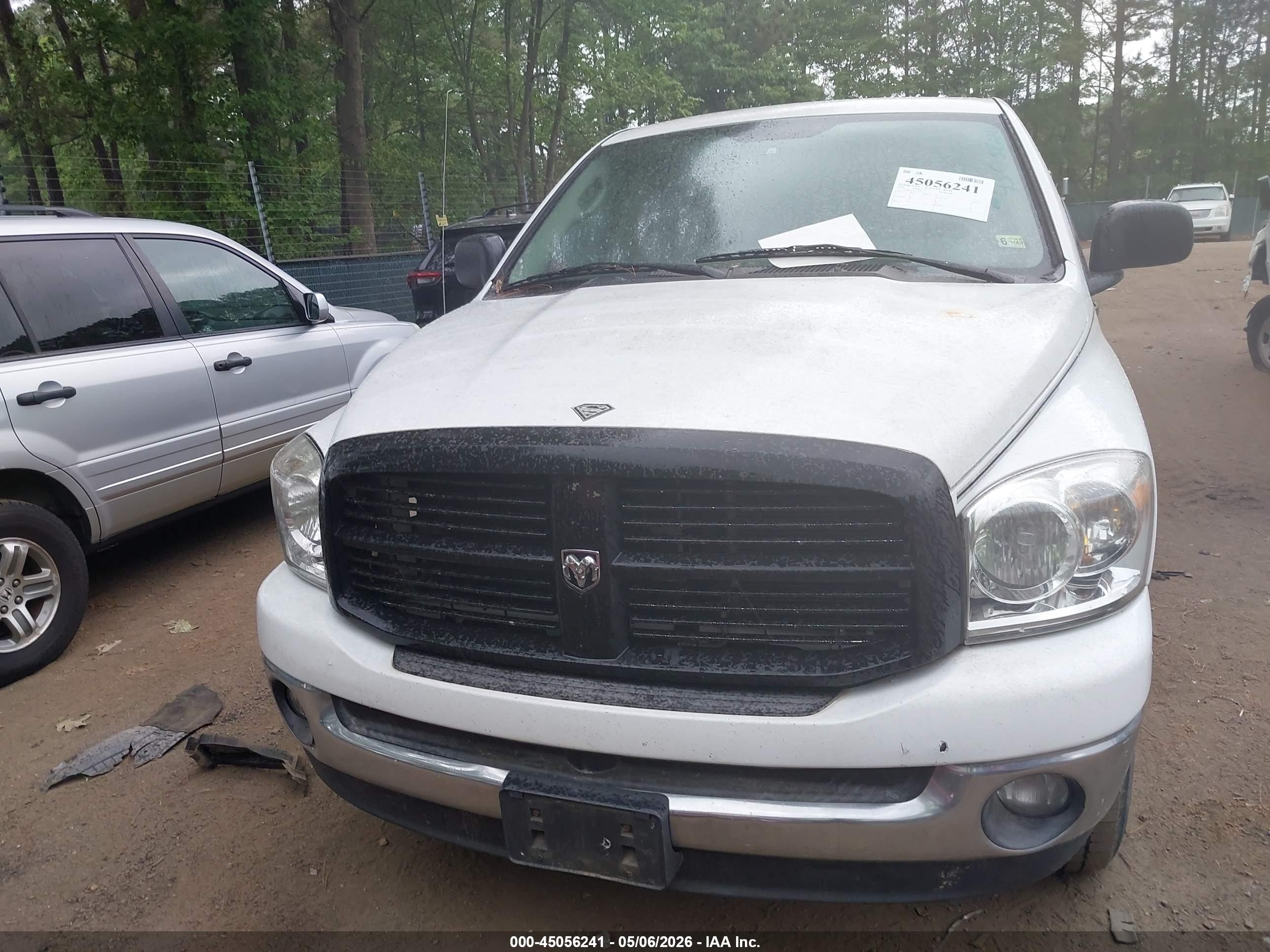 2008 Dodge Ram 1500 Slt Белый vin: 1D7HU18208S592413