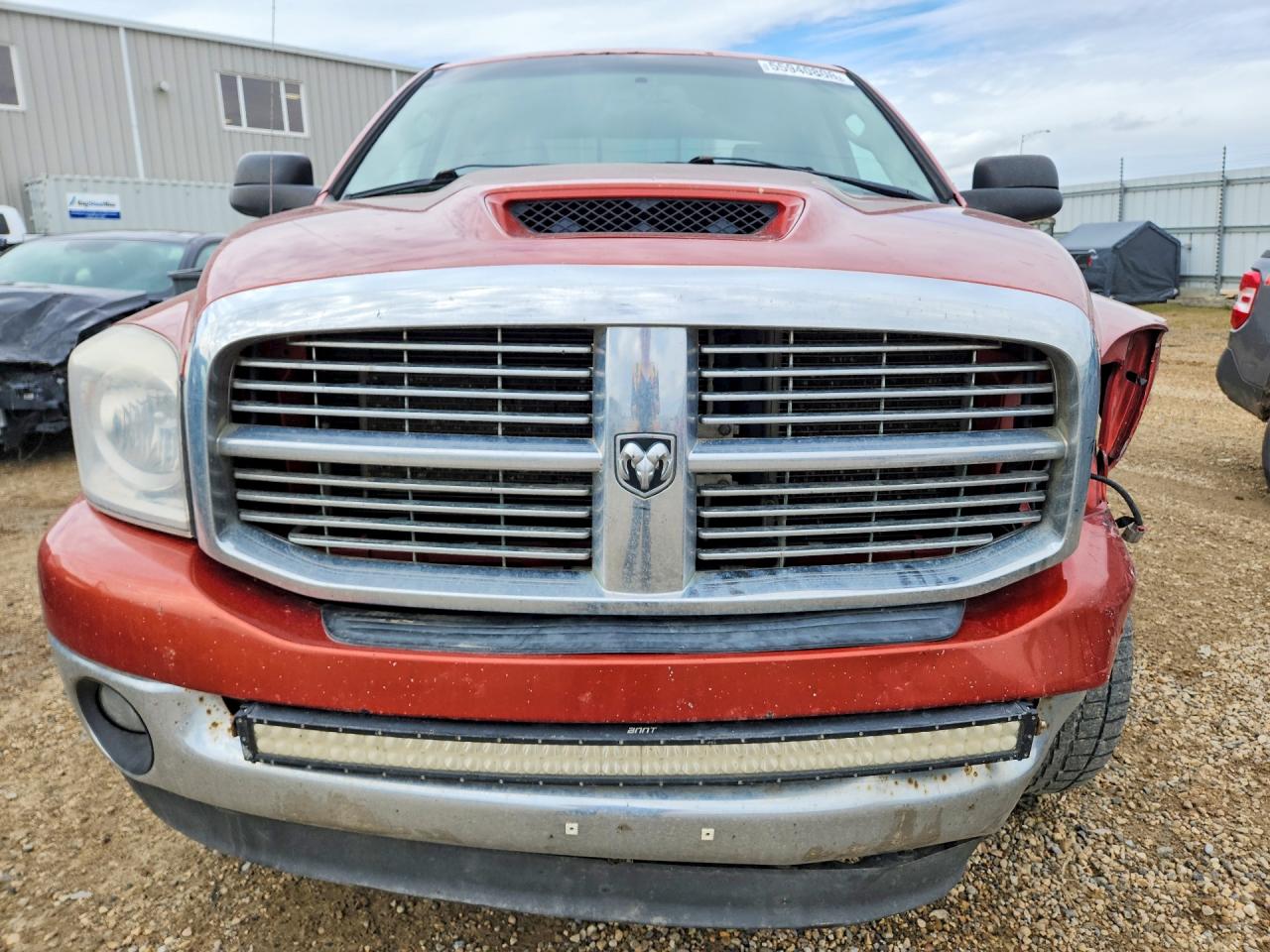 2008 Dodge Ram 1500 St Orange vin: 1D7HU18208S625409