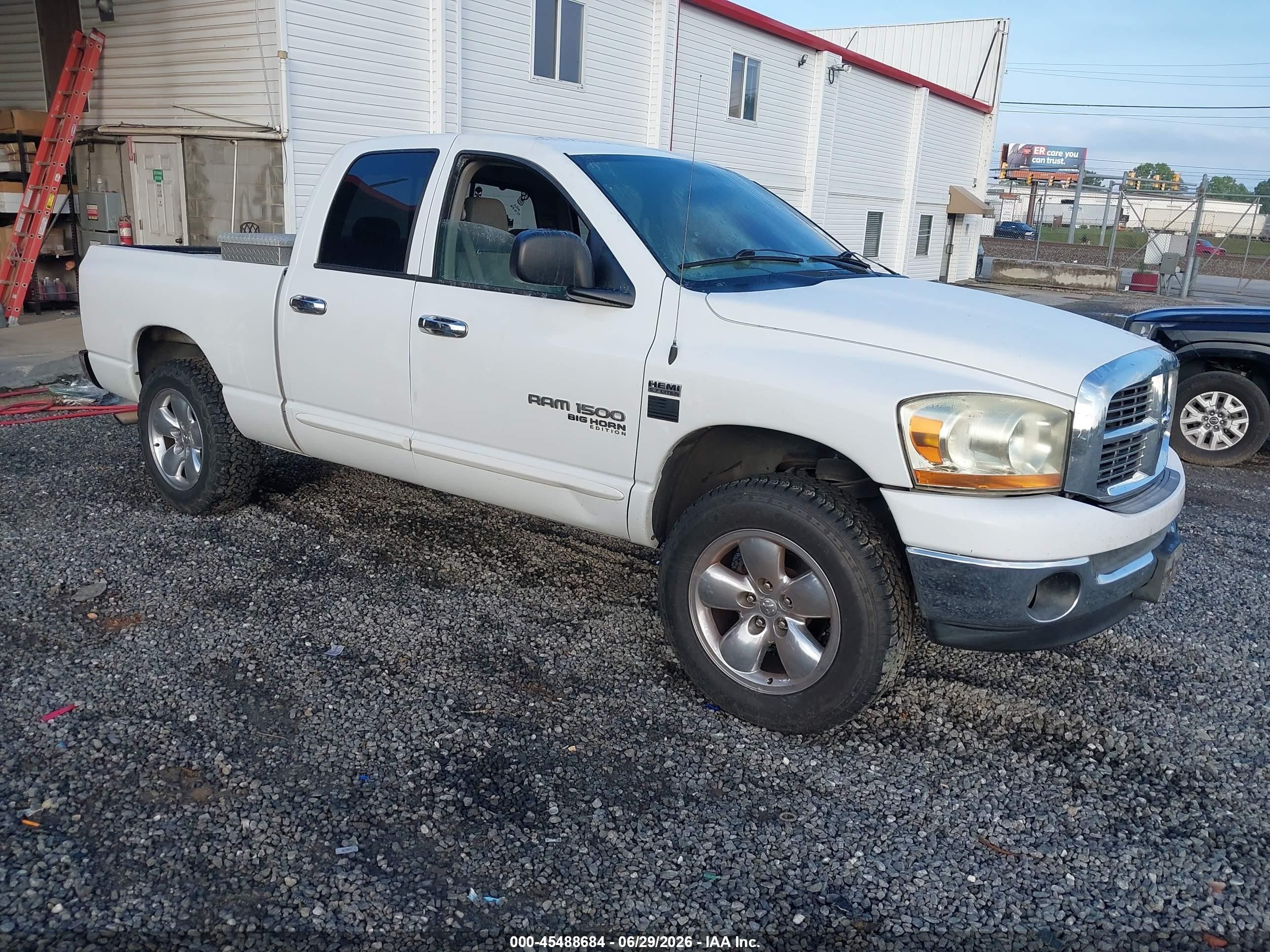 2006 Dodge Ram 1500 Slt/trx4 Off Road/sport White vin: 1D7HU18216S653488