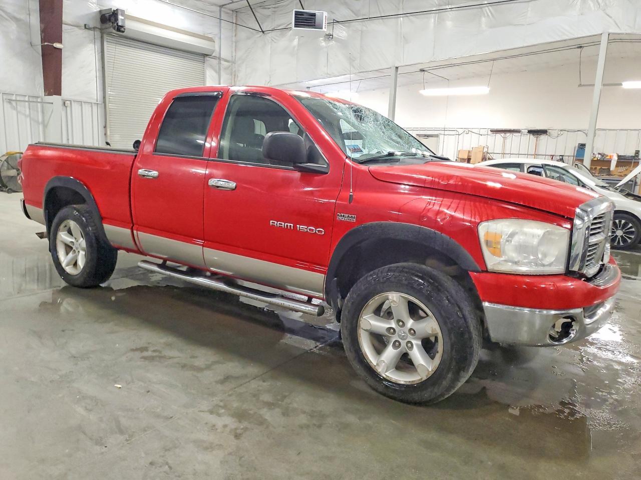2007 Dodge Ram 1500 Red vin: 1D7HU18217J638366