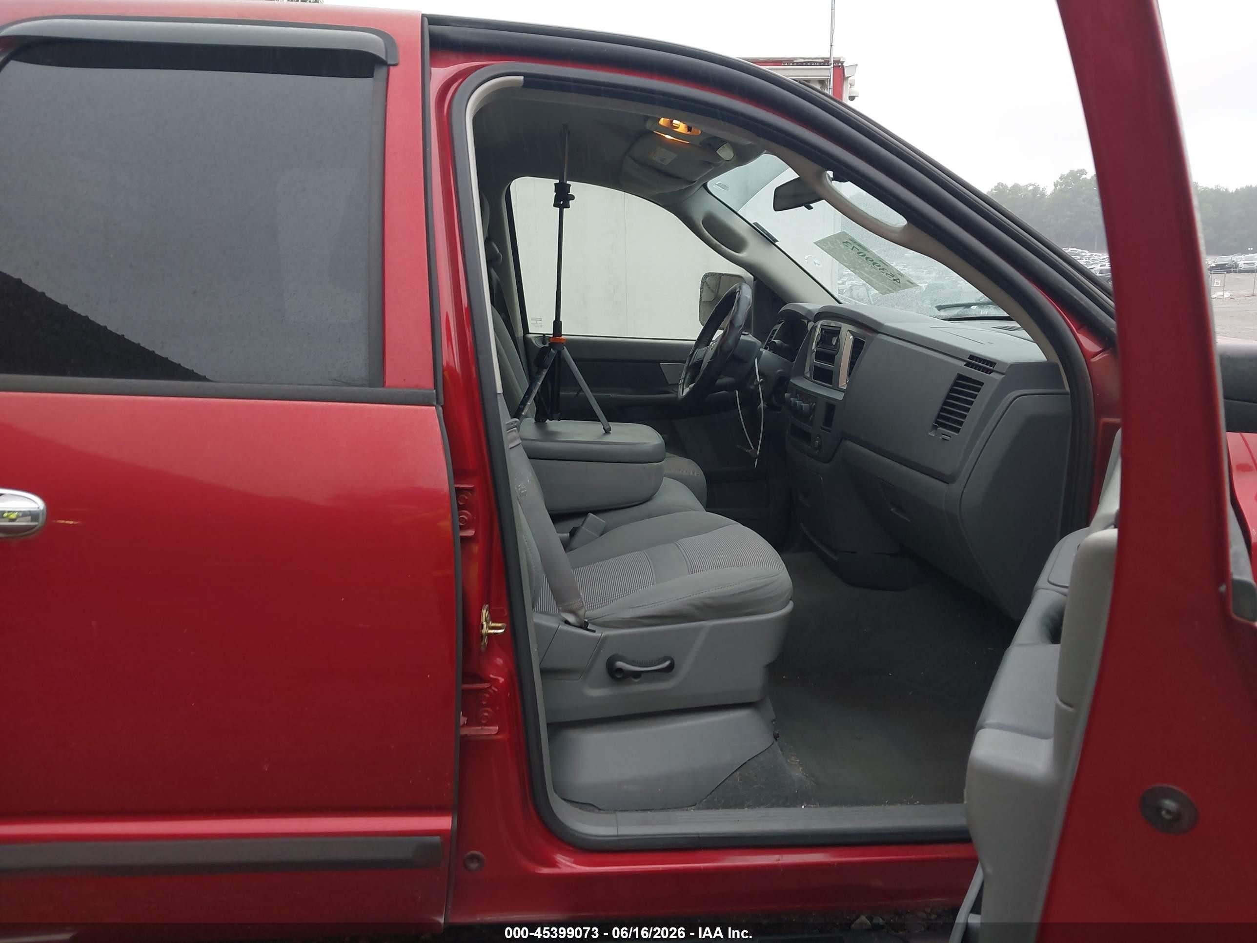 2007 Dodge Ram 1500 Slt/trx4 Off Road/sport Red vin: 1D7HU18217S123023