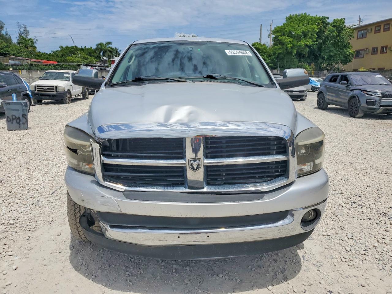 2007 Dodge Ram 1500 St Silver vin: 1D7HU18217S200182
