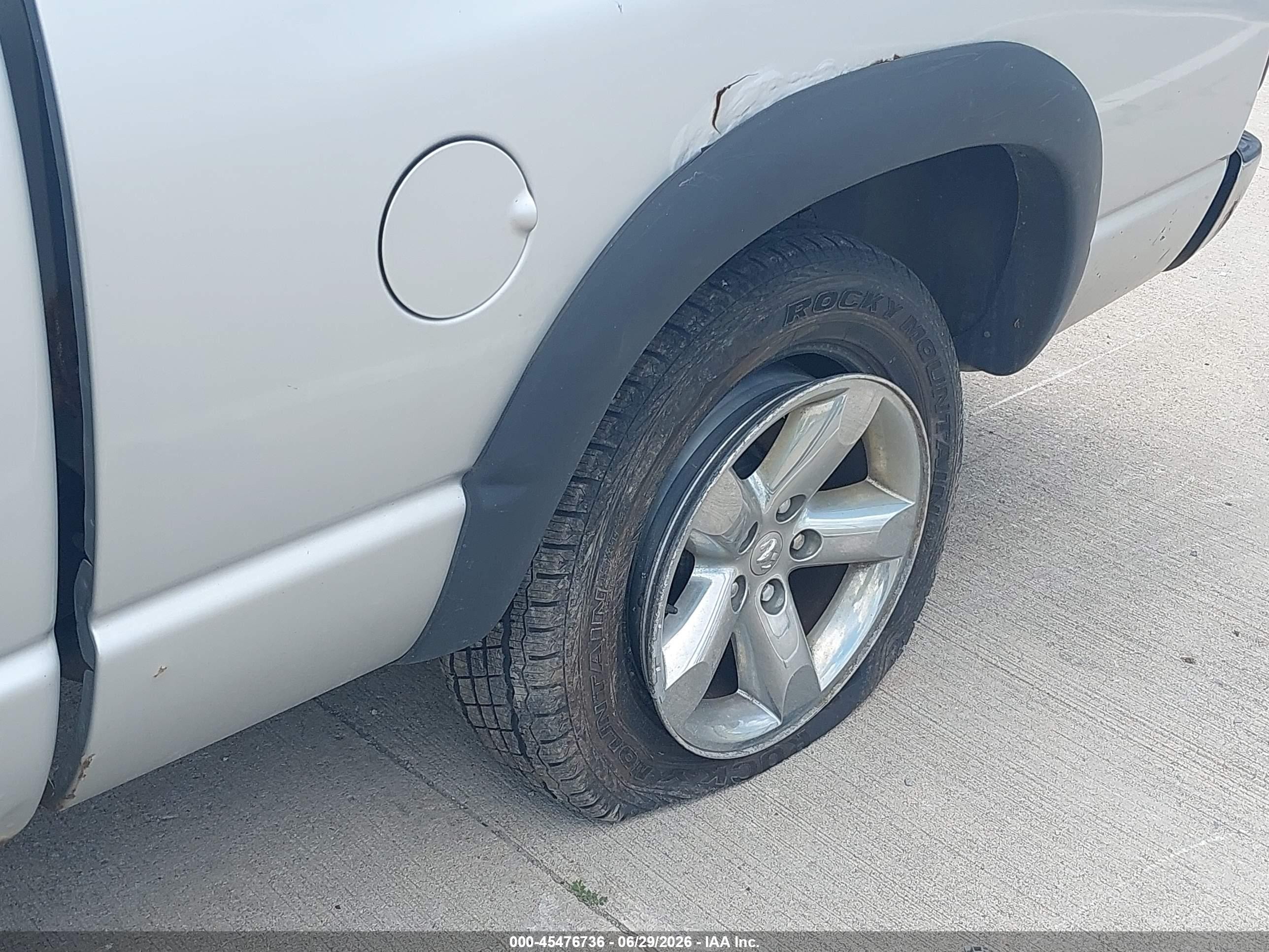 2007 Dodge Ram 1500 Slt/trx4 Off Road/sport Silver vin: 1D7HU18217S252332