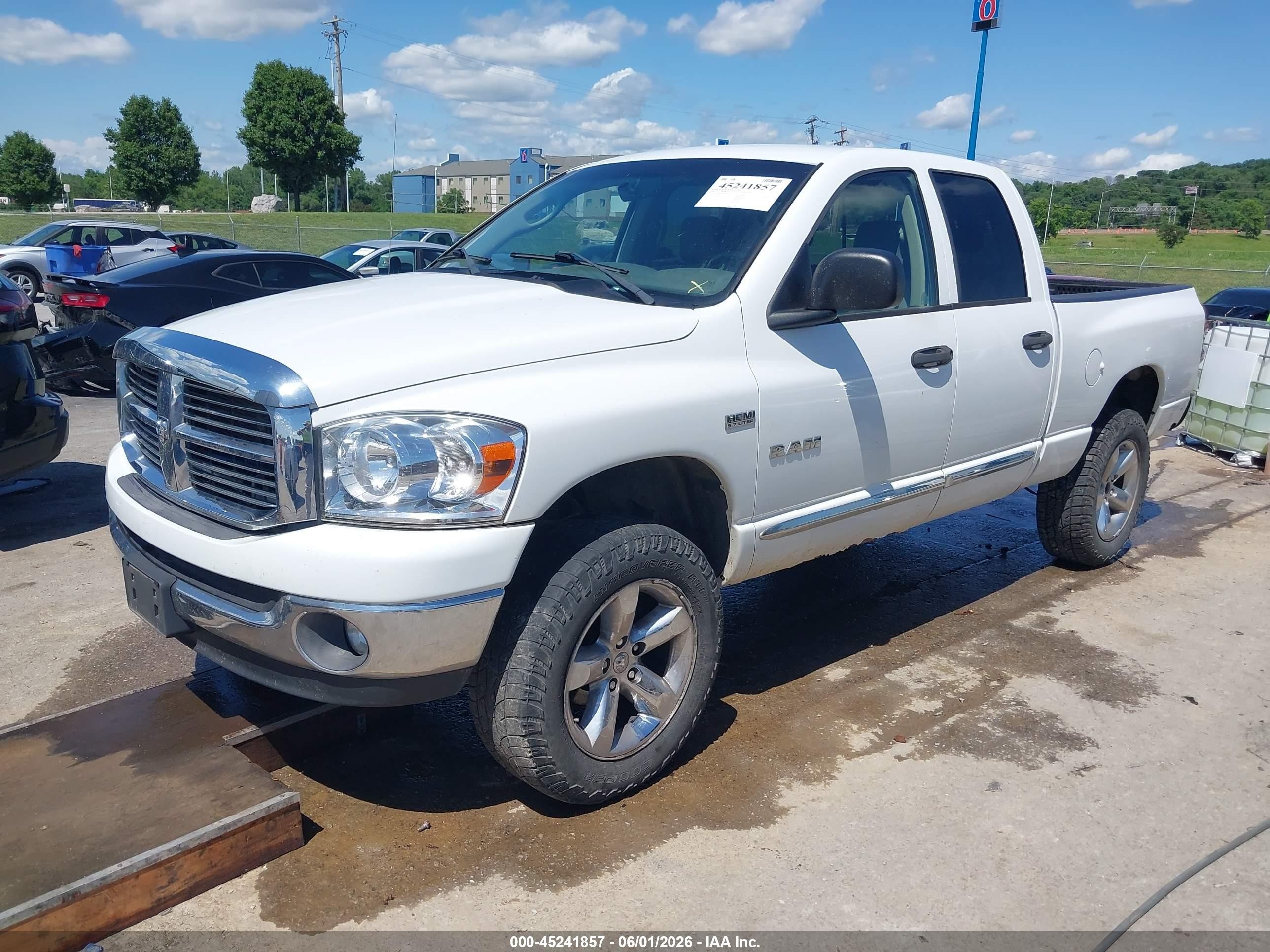 2008 Dodge Ram 1500 Slt White vin: 1D7HU18218J214140
