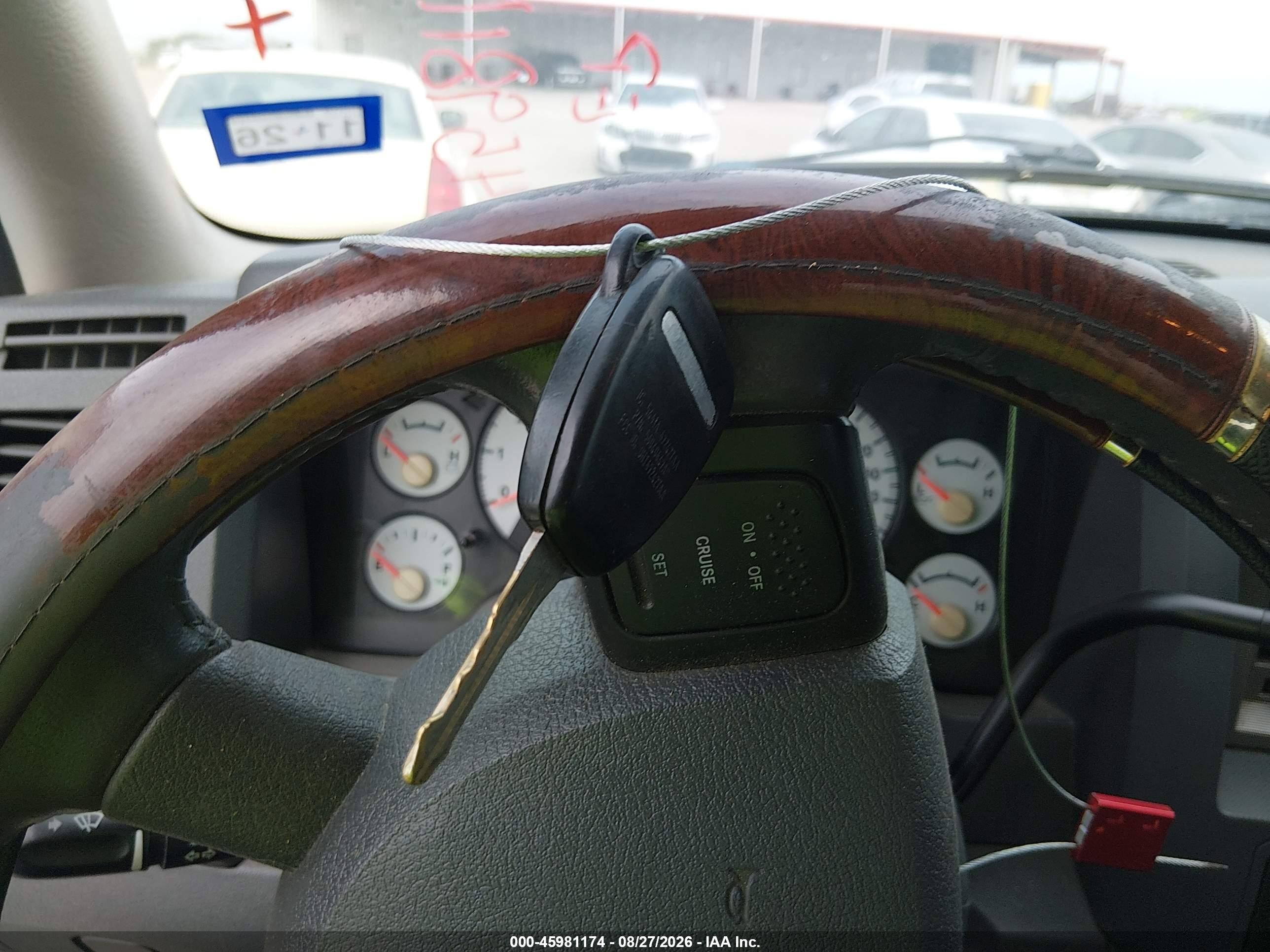 2008 Dodge Ram 1500 Slt Серебряный vin: 1D7HU18218S553751
