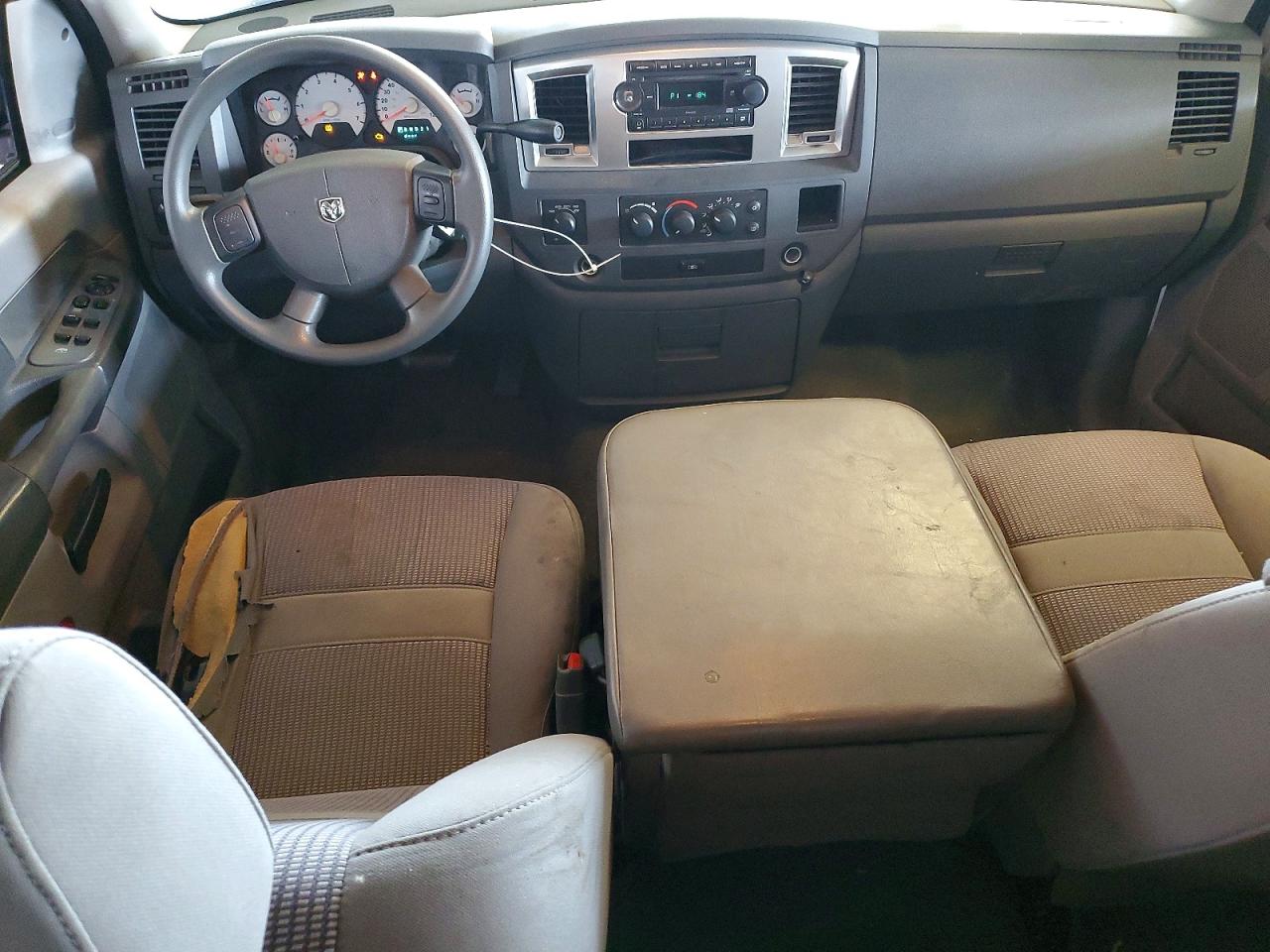 2008 Dodge Ram 1500 St Белый vin: 1D7HU18238J138274