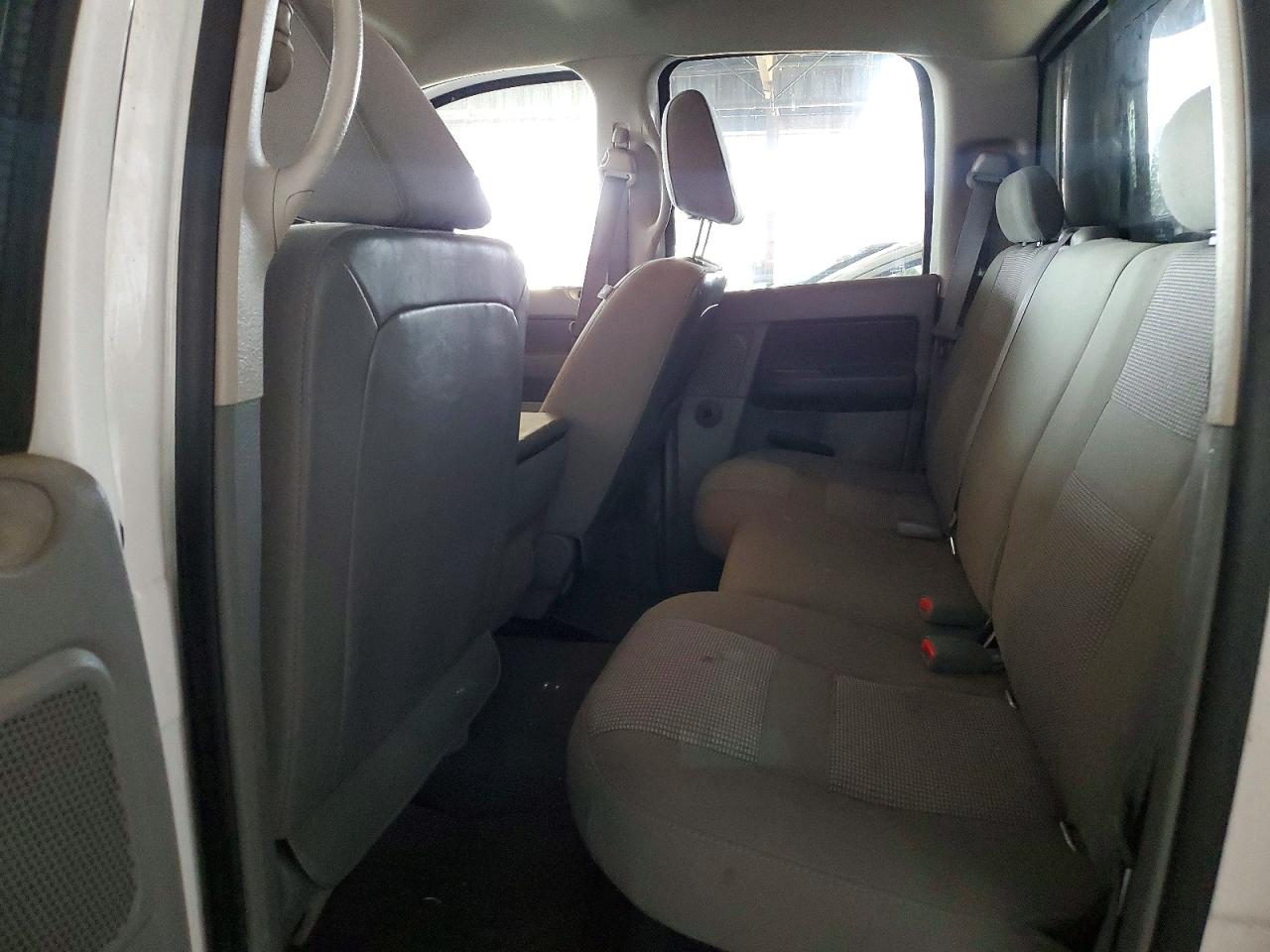2008 Dodge Ram 1500 St Белый vin: 1D7HU18238J138274
