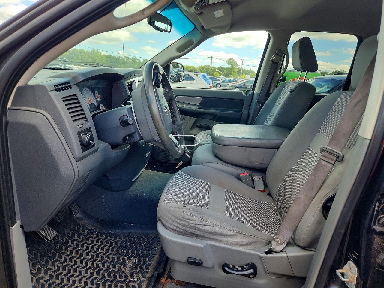 2008 Dodge Ram 1500 St Black vin: 1D7HU18238S541990