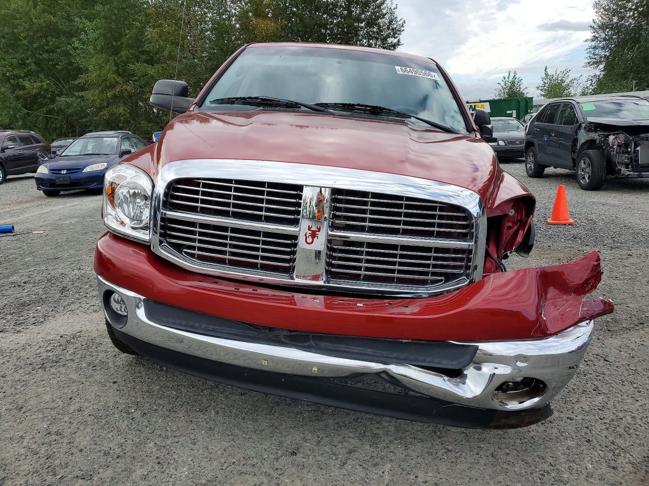 2008 Dodge Ram 1500 St Red vin: 1D7HU18238S631186