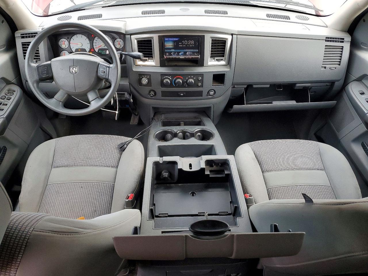 2008 Dodge Ram 1500 St Red vin: 1D7HU18238S631186