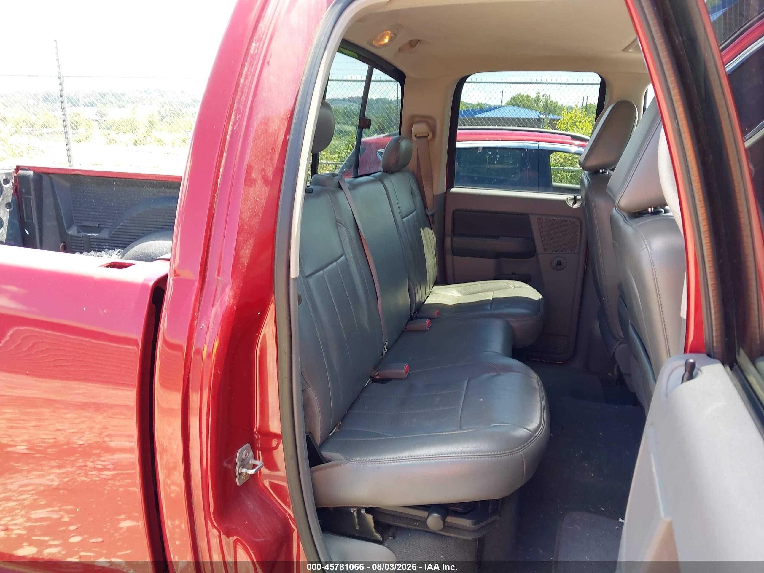2007 Dodge Ram 1500 Laramie Red vin: 1D7HU18247S187458