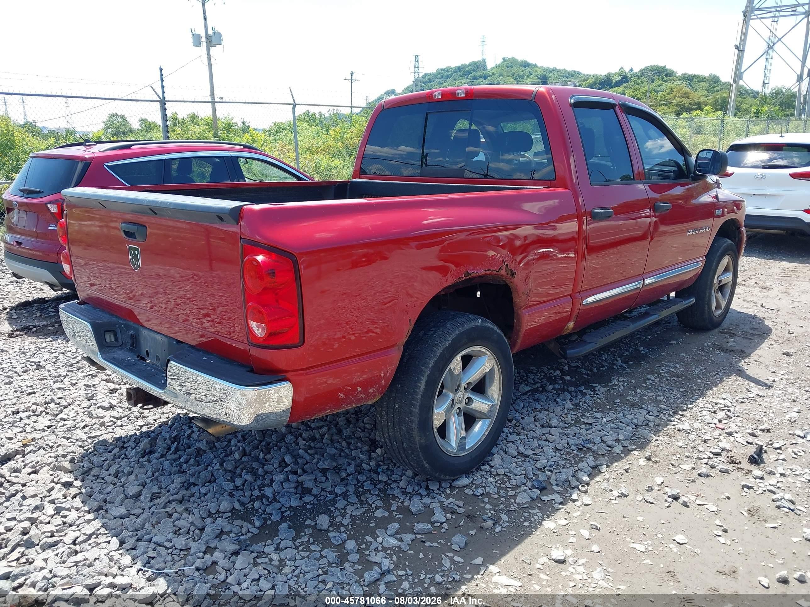 2007 Dodge Ram 1500 Laramie Red vin: 1D7HU18247S187458