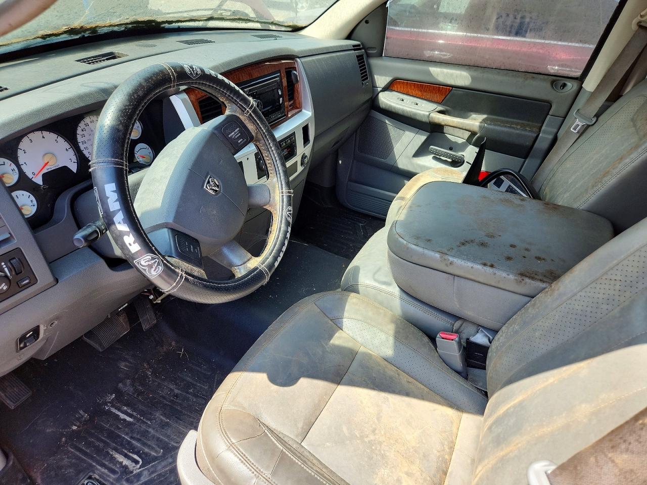 2007 Dodge Ram 1500 St Red vin: 1D7HU18247S262384