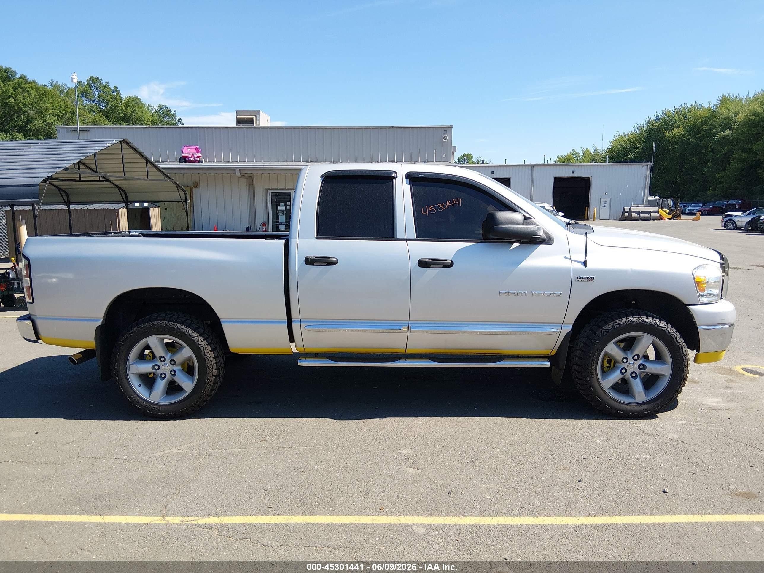 2007 Dodge Ram 1500 Slt/trx4 Off Road/sport Silver vin: 1D7HU18247S262823