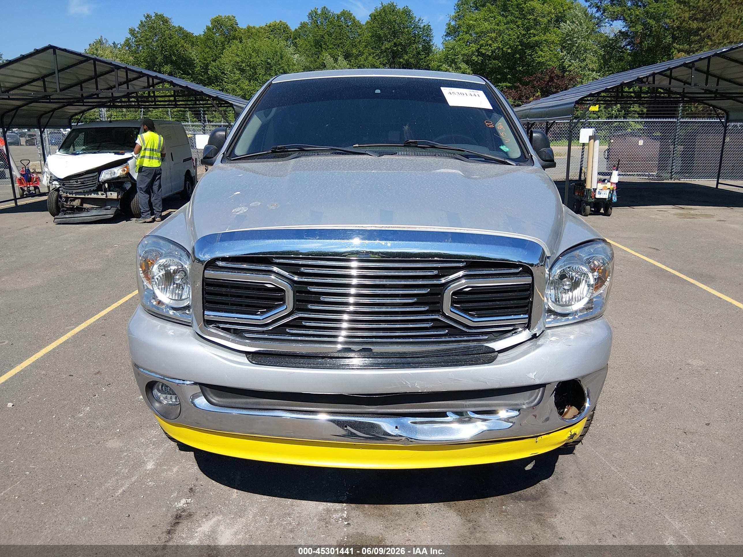 2007 Dodge Ram 1500 Slt/trx4 Off Road/sport Silver vin: 1D7HU18247S262823
