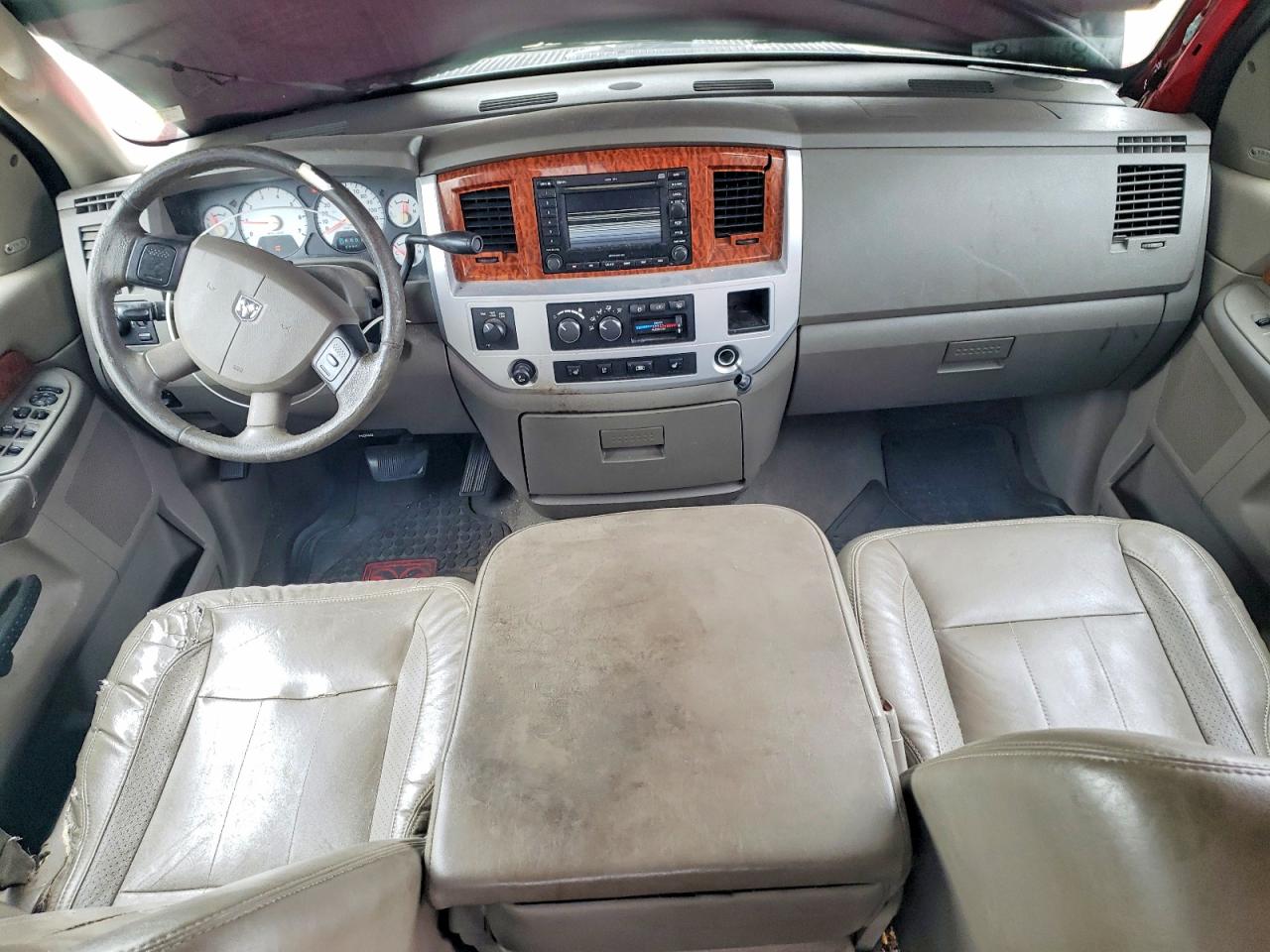 2007 Dodge Ram 1500 St Red vin: 1D7HU18247S274423