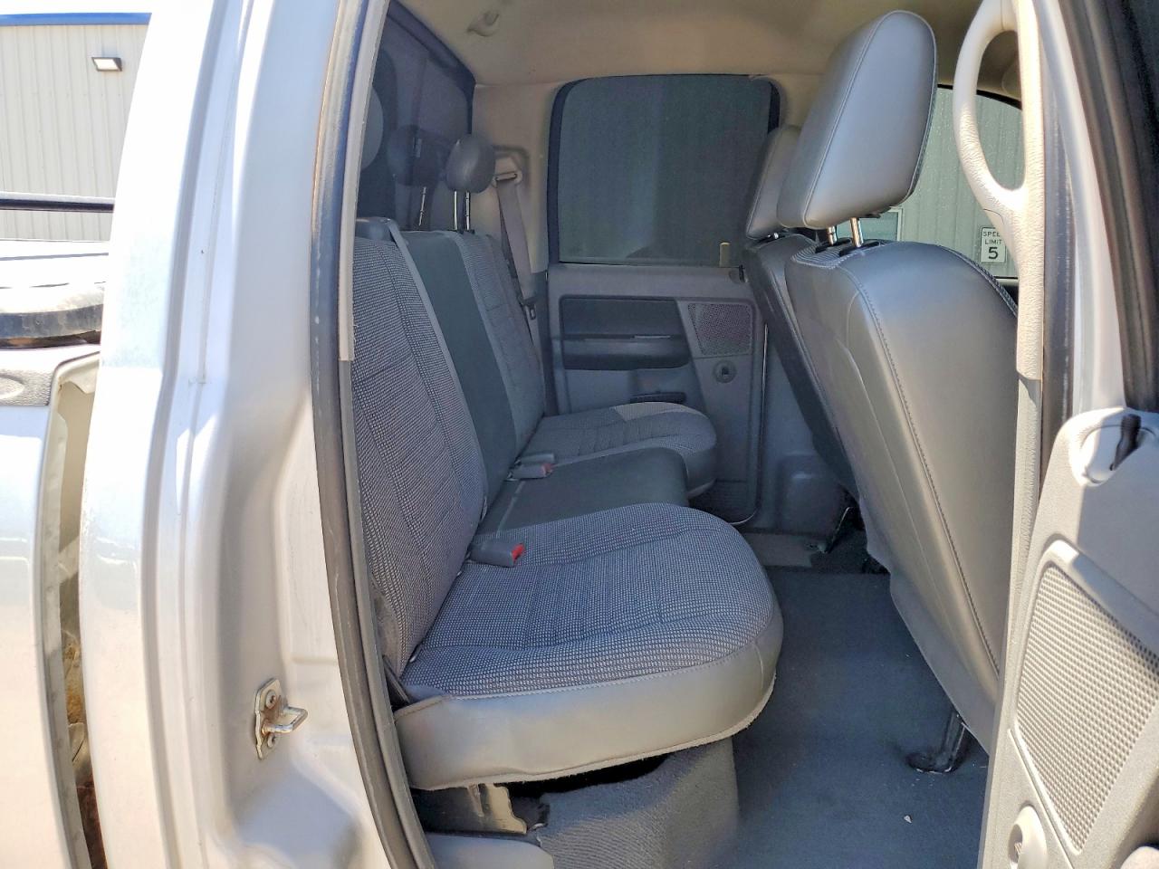 2008 Dodge Ram 1500 St Silver vin: 1D7HU18248S599266