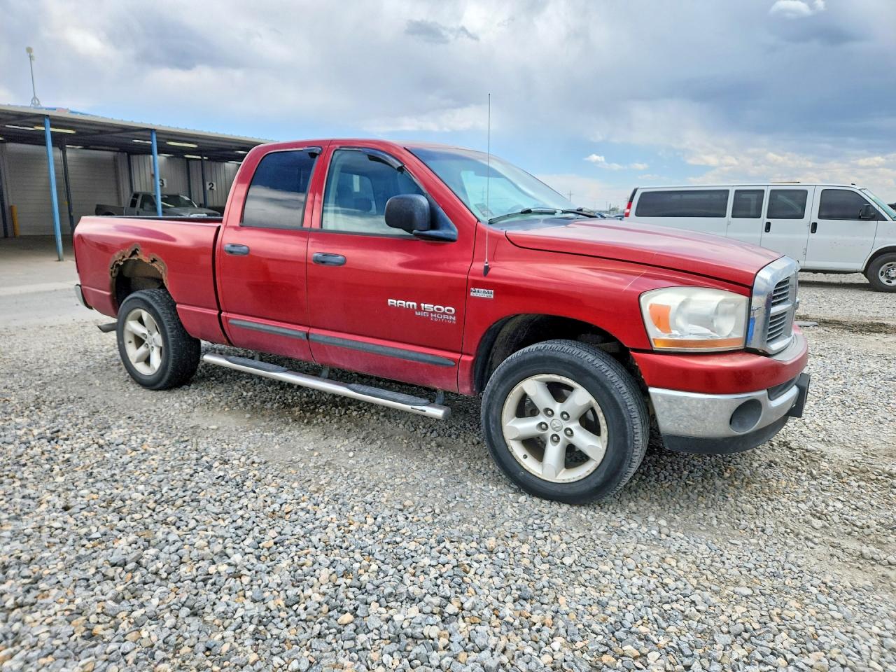 2006 Dodge Ram 1500 St Red vin: 1D7HU18256S581355