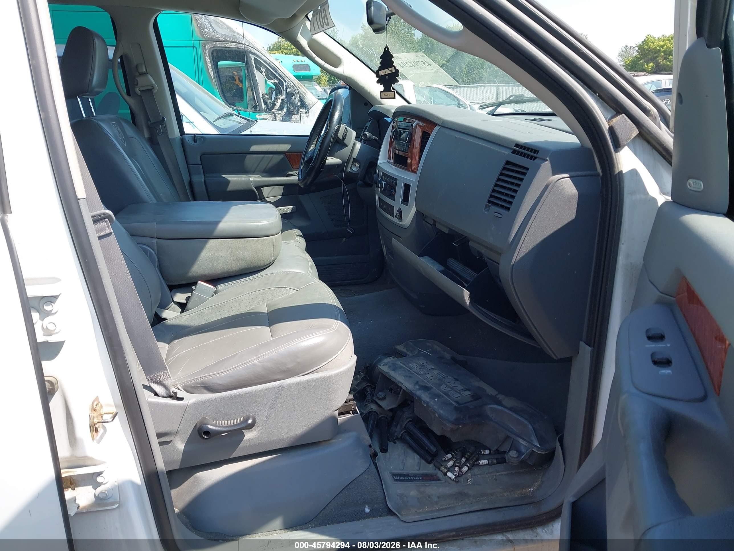 2006 Dodge Ram 1500 Laramie White vin: 1D7HU18256S602964