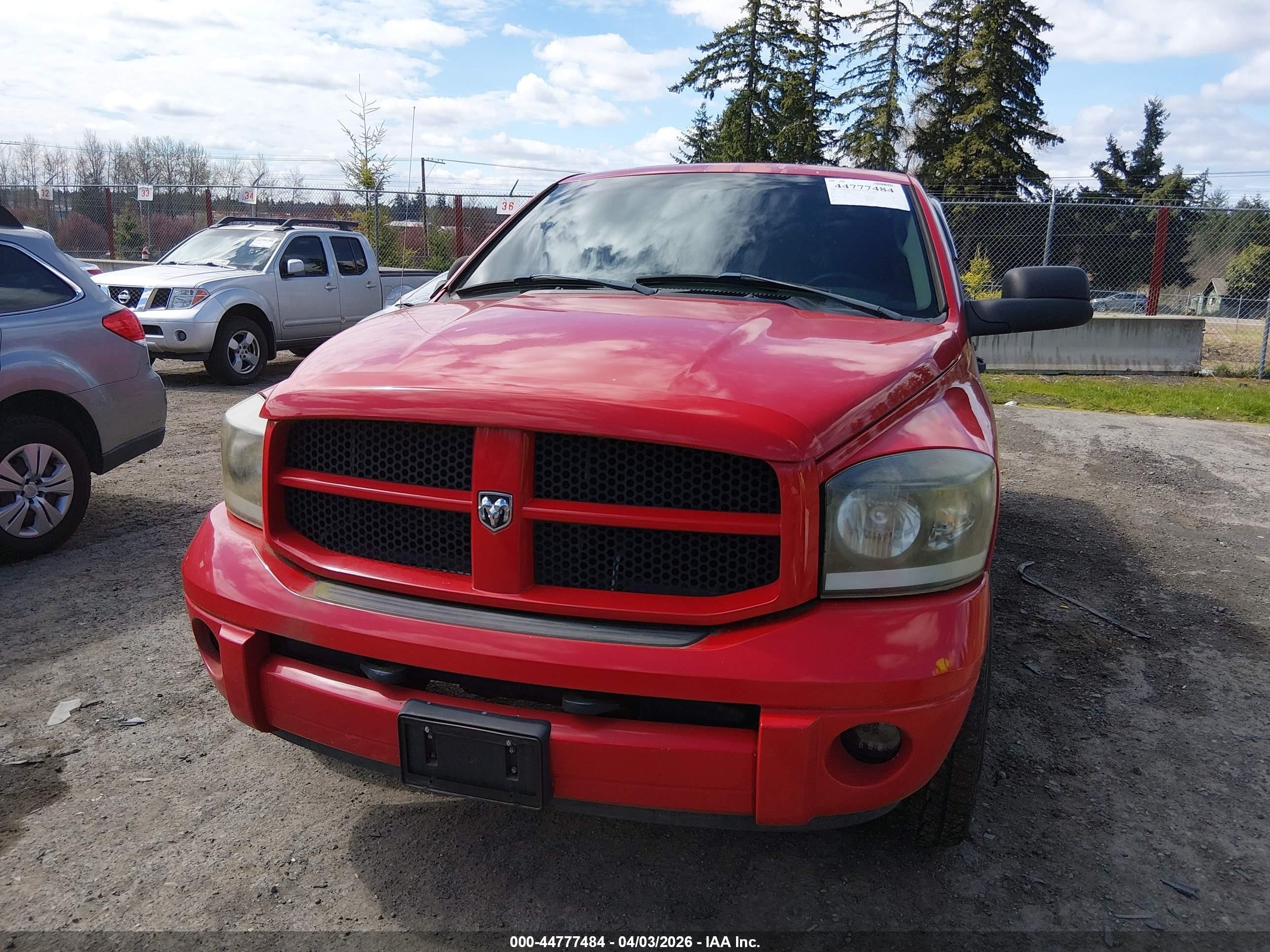 2006 Dodge Ram 1500 Slt/trx4 Off Road/sport Red vin: 1D7HU18256S610644