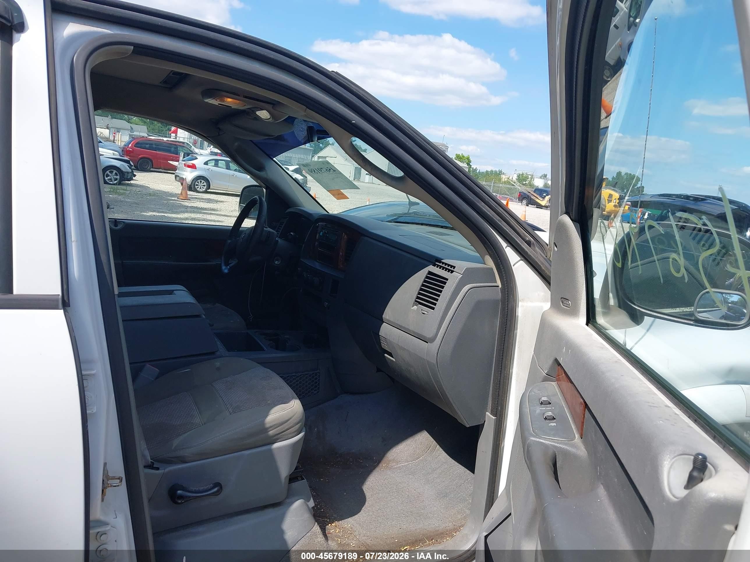 2006 Dodge Ram 1500 Slt/trx4 Off Road/sport Белый vin: 1D7HU18256S705446