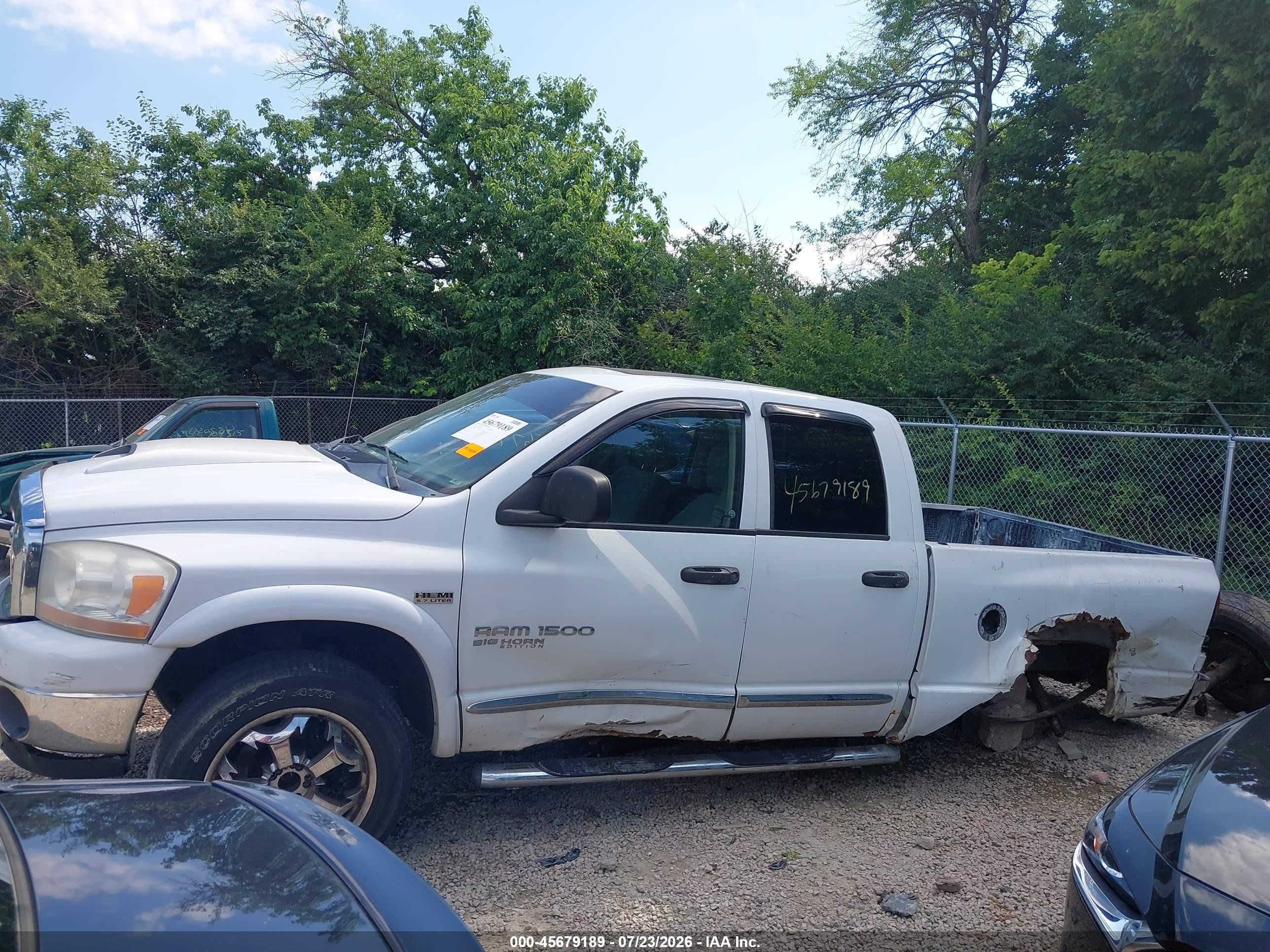 2006 Dodge Ram 1500 Slt/trx4 Off Road/sport Белый vin: 1D7HU18256S705446