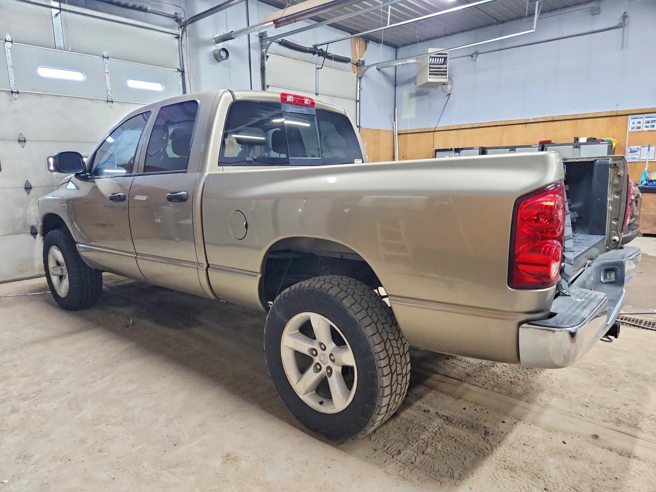 2007 Dodge Ram 1500 St Tan vin: 1D7HU18257J620324