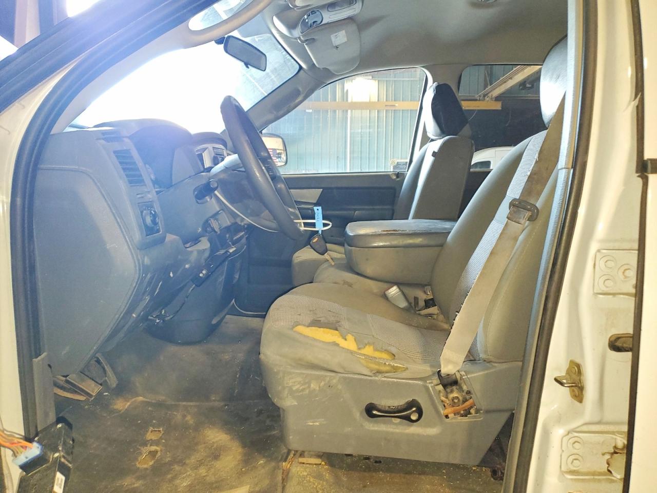 2007 Dodge Ram 1500 St White vin: 1D7HU18257S122439