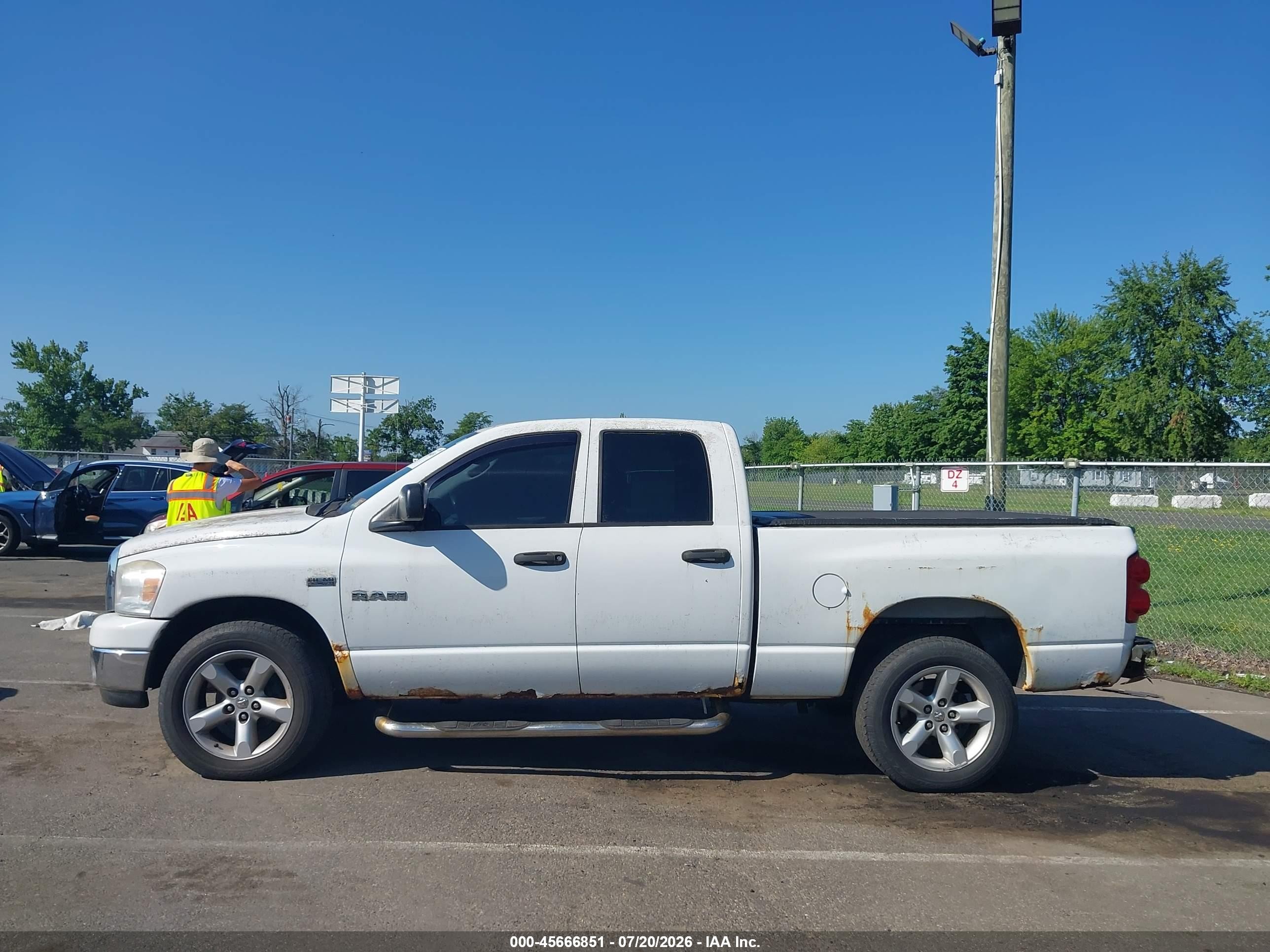 2008 Dodge Ram 1500 Slt White vin: 1D7HU18258S534071