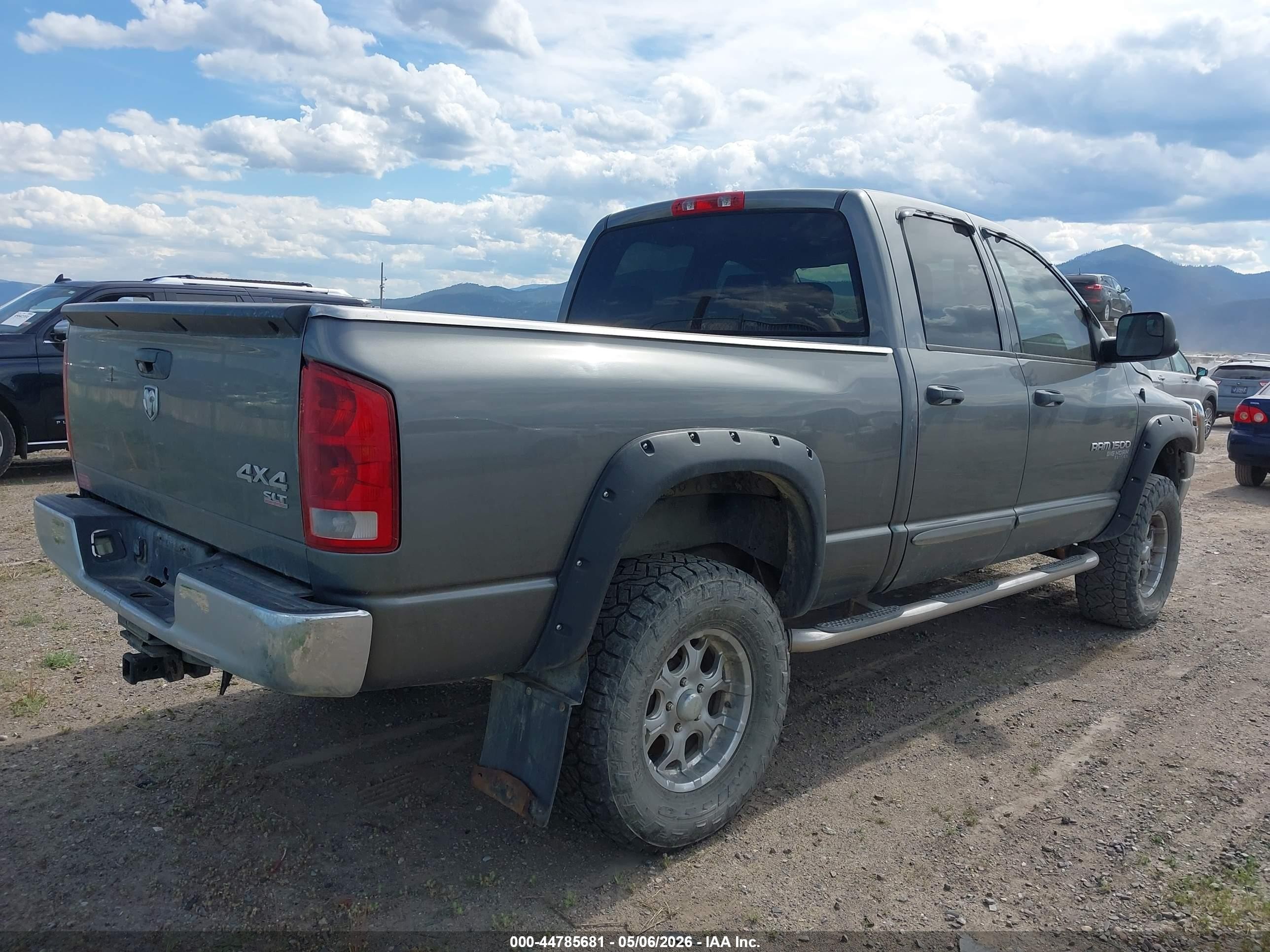 2006 Dodge Ram 1500 Slt/trx4 Off Road/sport Серый vin: 1D7HU18266S682131