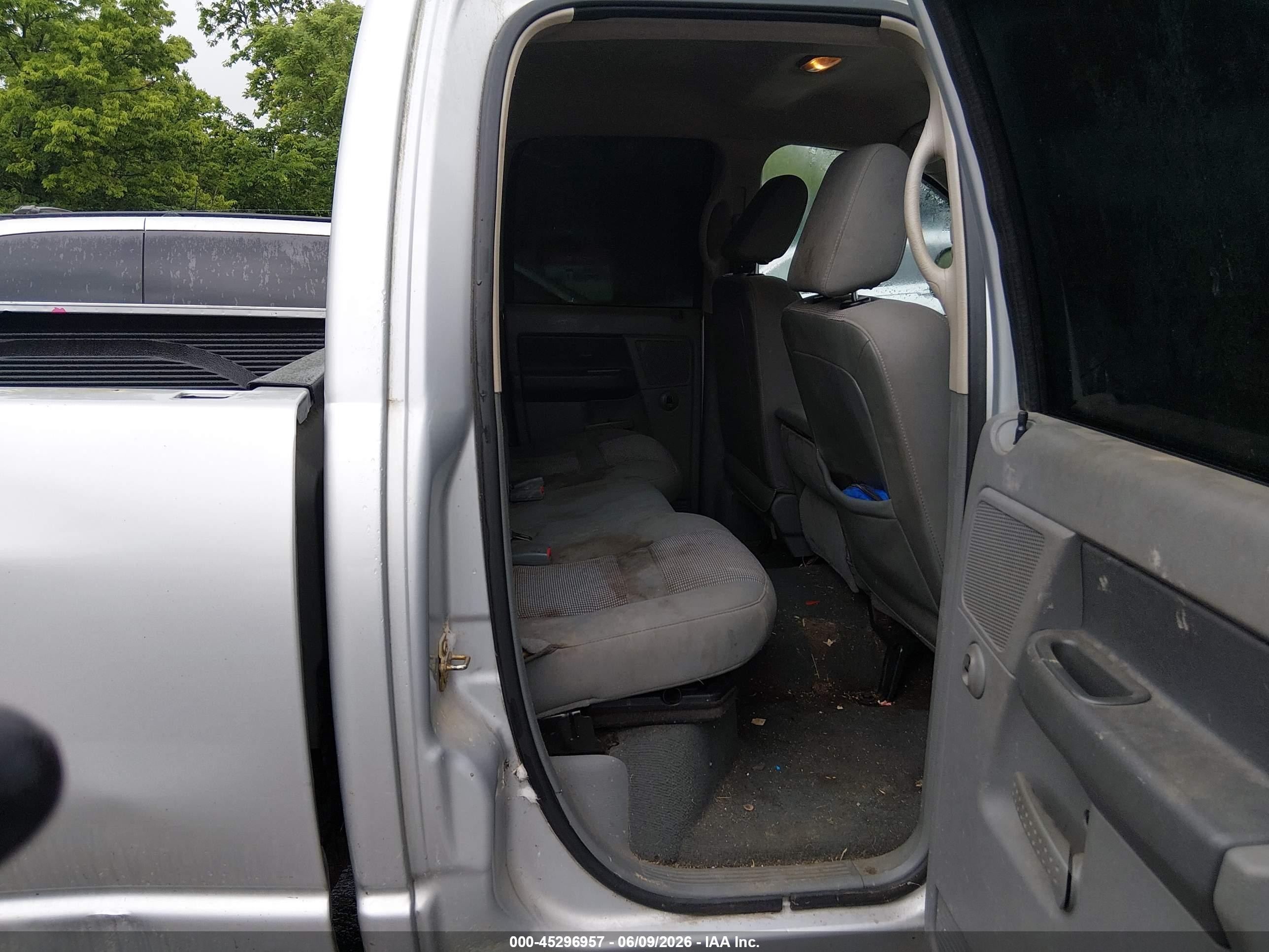 2007 Dodge Ram 1500 Slt/trx4 Off Road/sport Gray vin: 1D7HU18267S133689