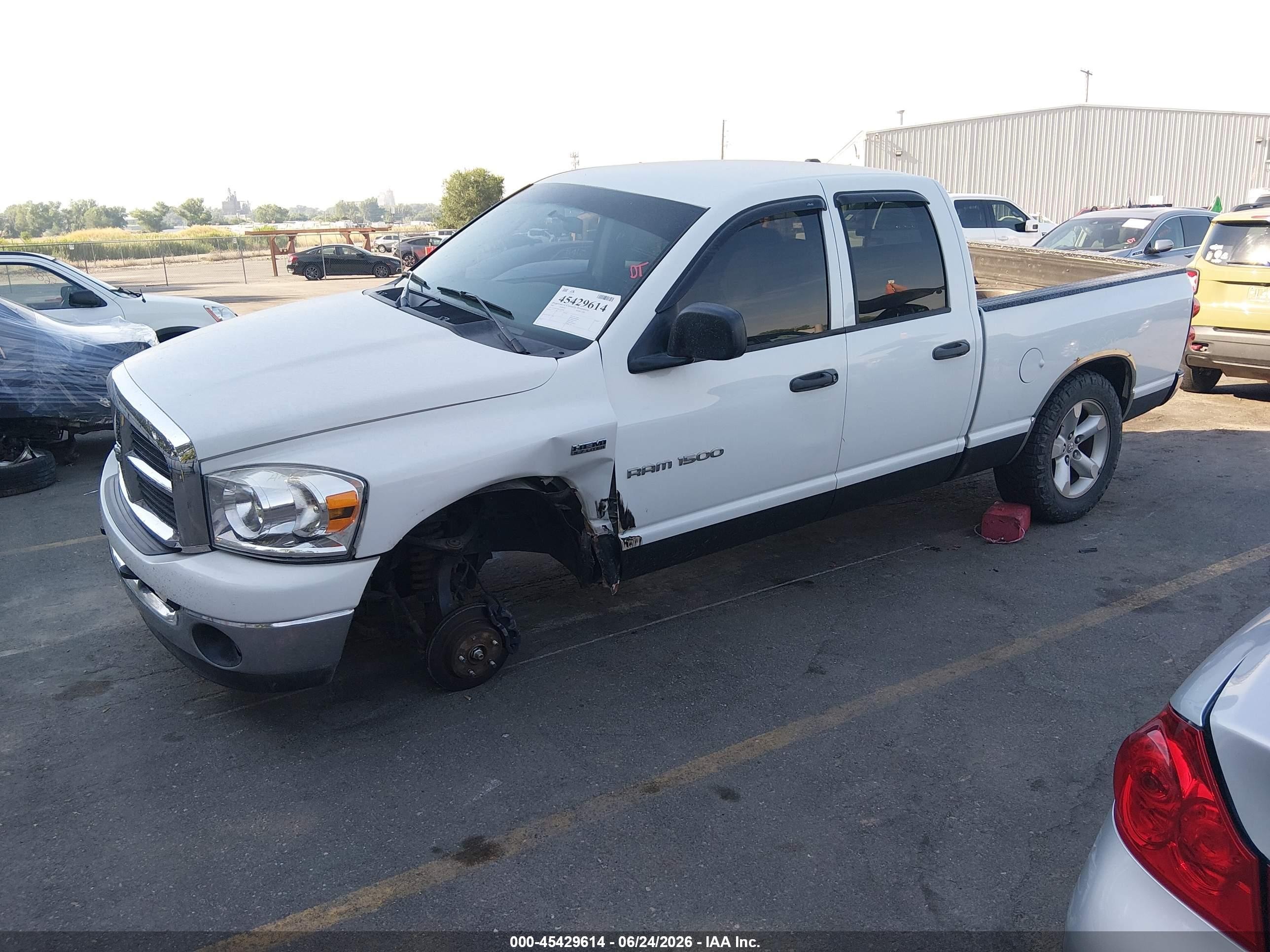 2007 Dodge Ram 1500 Slt/trx4 Off Road/sport White vin: 1D7HU18267S183900