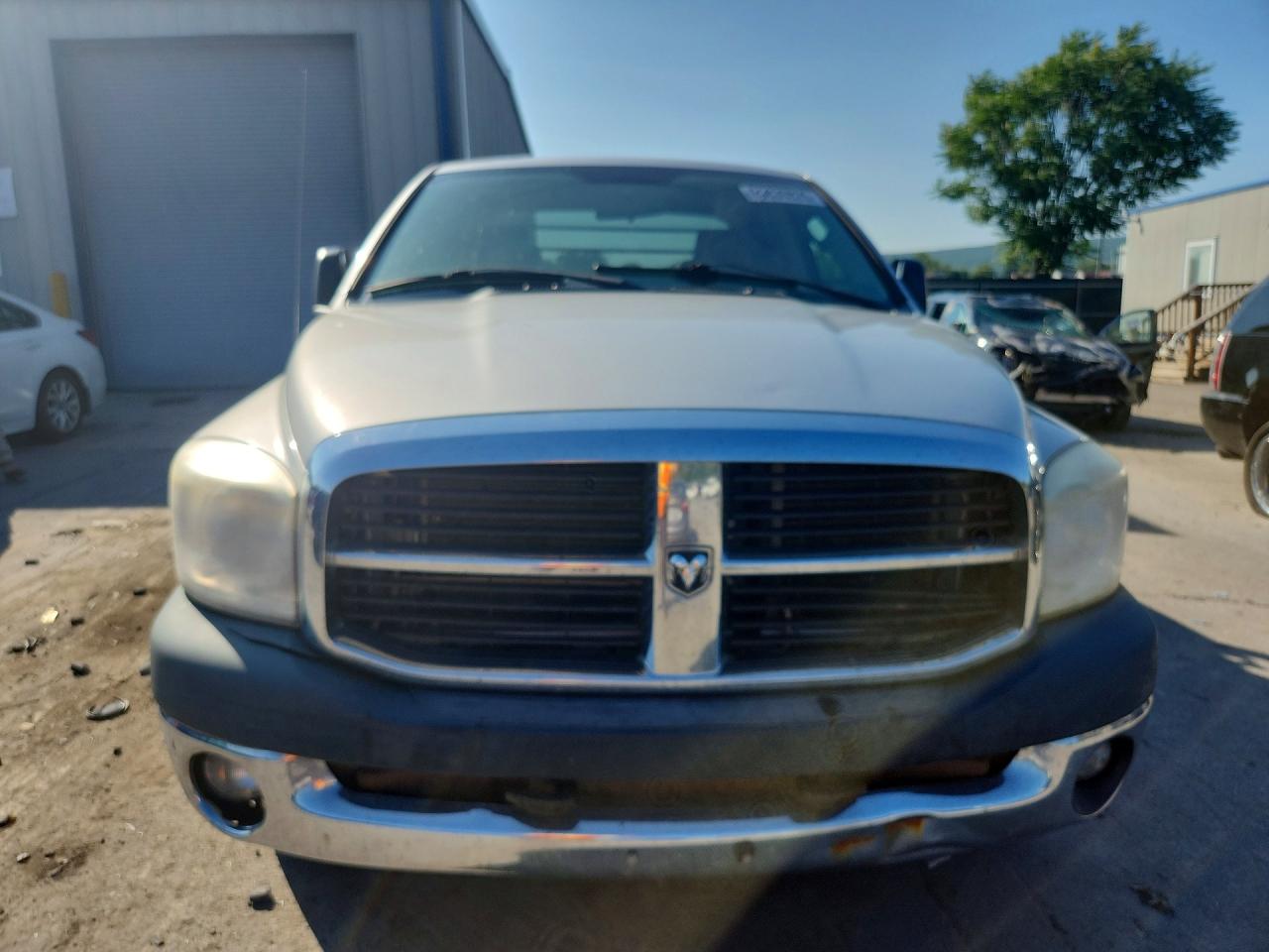 2008 Dodge Ram 1500 St Silver vin: 1D7HU18268J187758