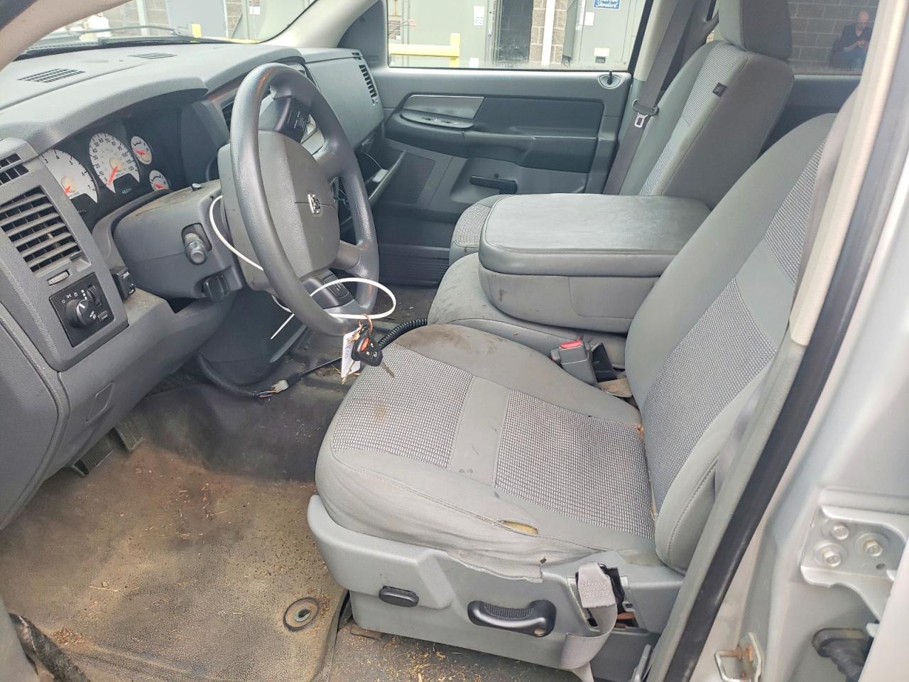 2008 Dodge Ram 1500 St Silver vin: 1D7HU18268S607688