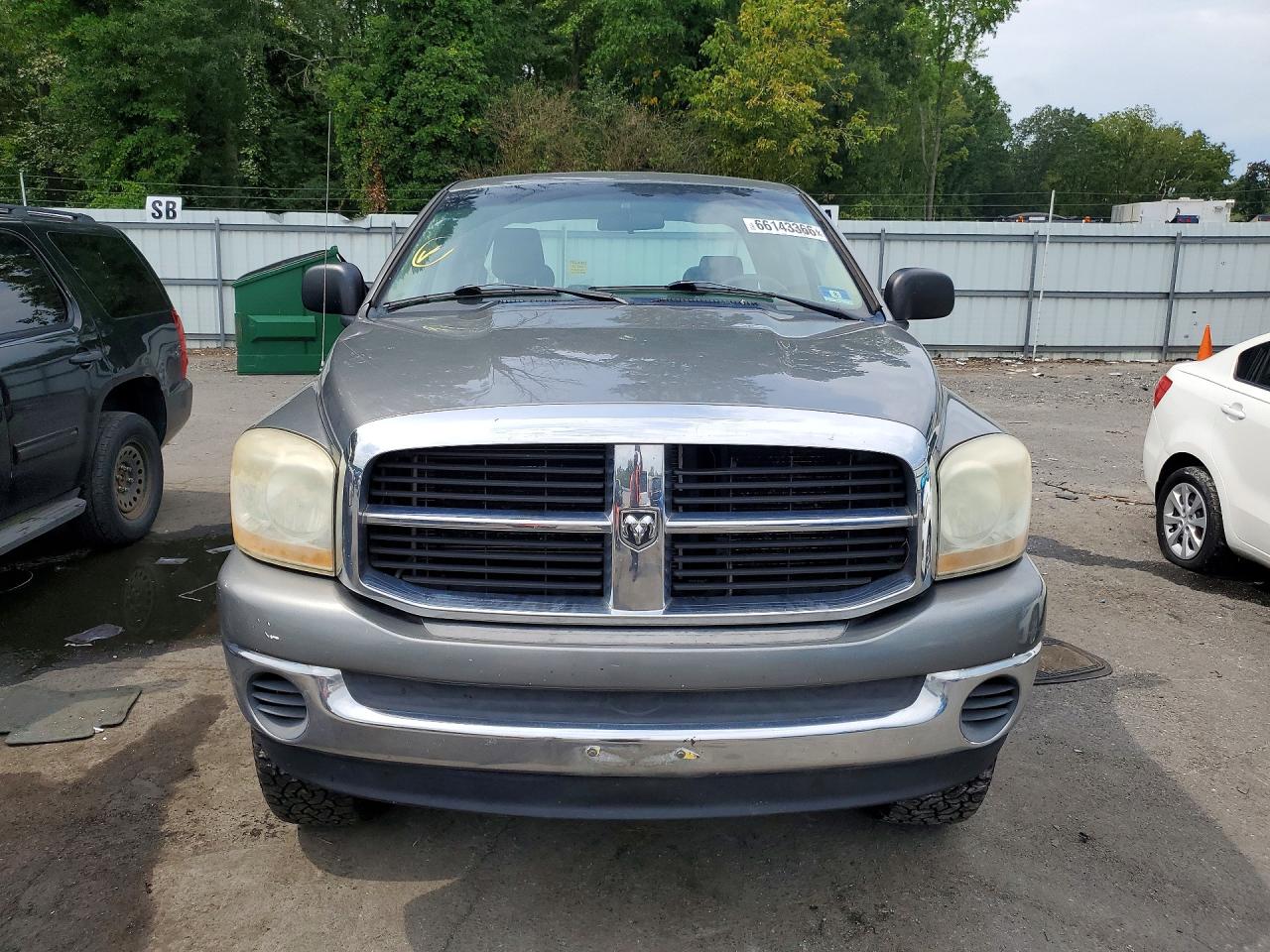 2006 Dodge Ram 1500 St Gray vin: 1D7HU18276S524882