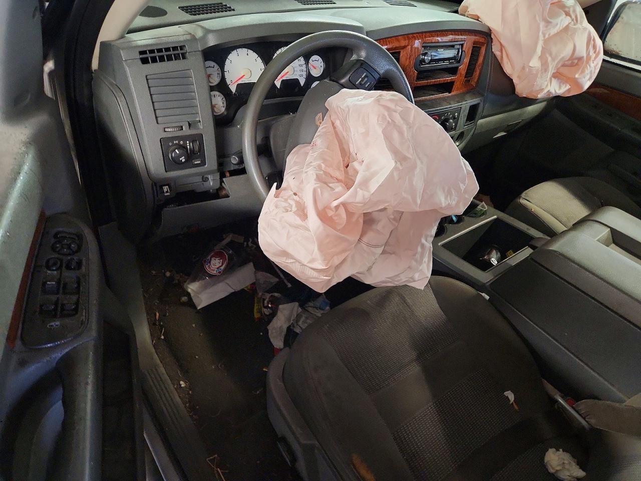 2006 Dodge Ram 1500 St Серебряный vin: 1D7HU18276S608068