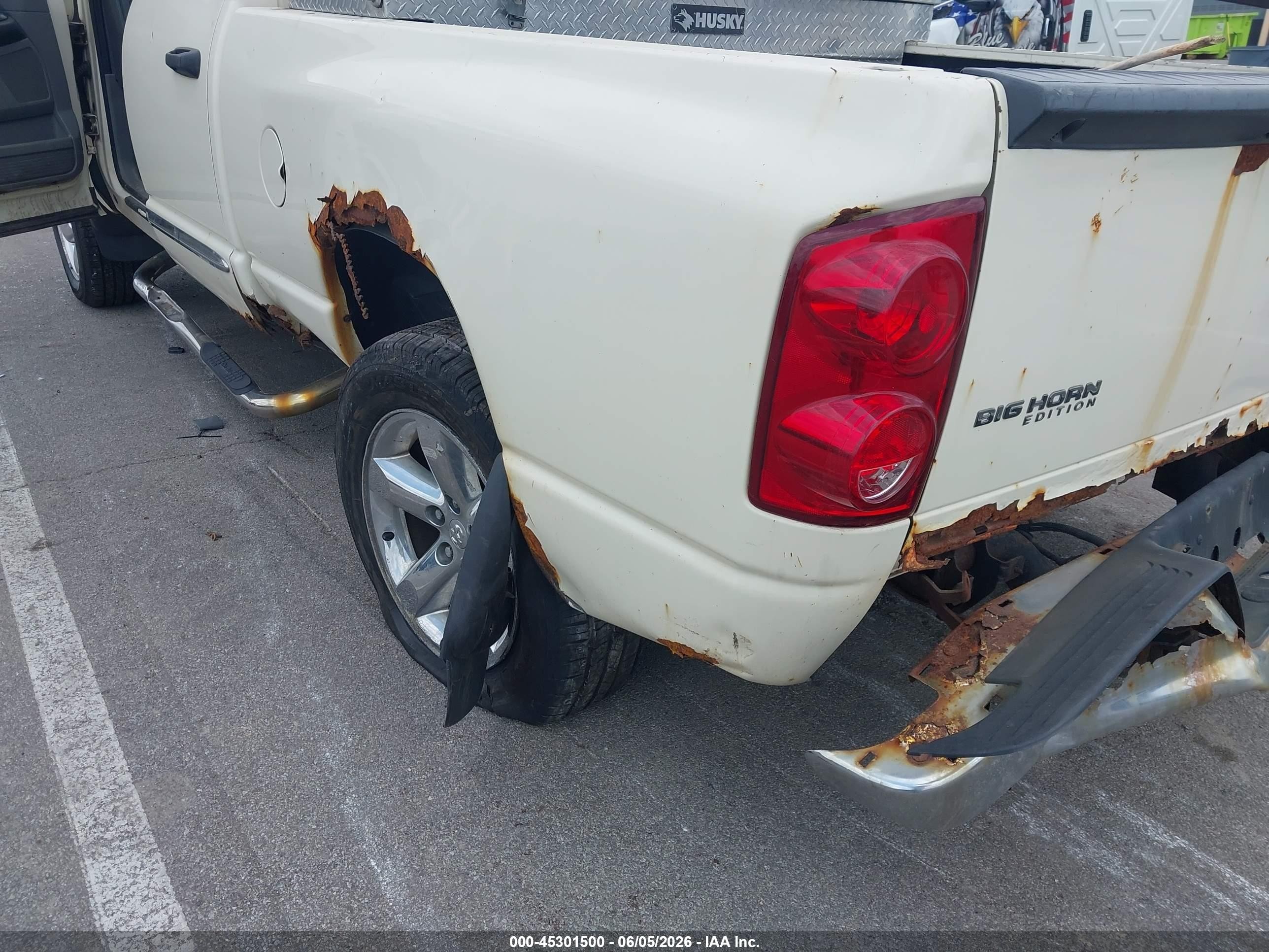 2007 Dodge Ram 1500 Slt/trx4 Off Road/sport White vin: 1D7HU18277J612368