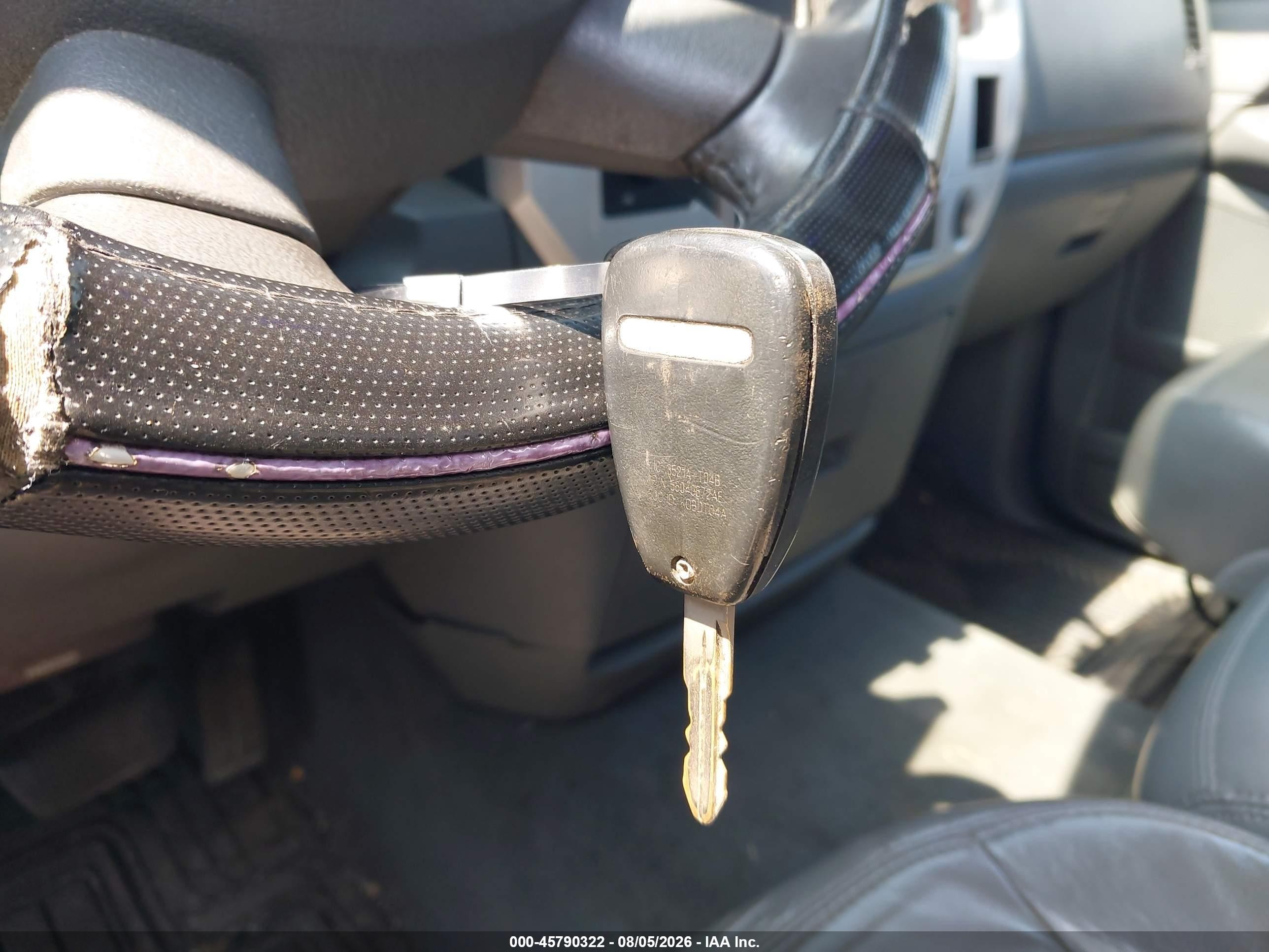 2007 Dodge Ram 1500 Laramie Красный vin: 1D7HU18277S115105