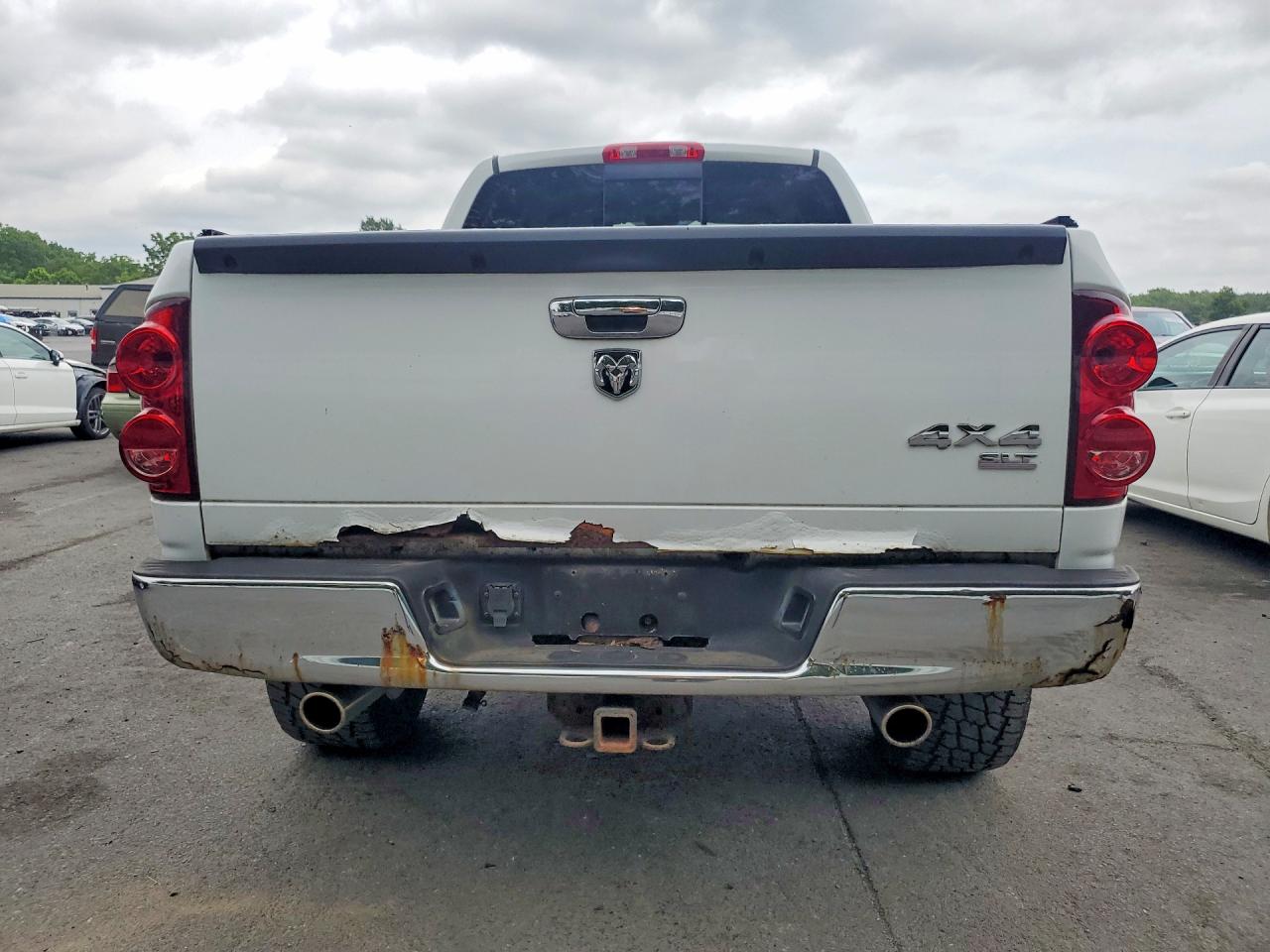 2007 Dodge Ram 1500 St White vin: 1D7HU18277S170329