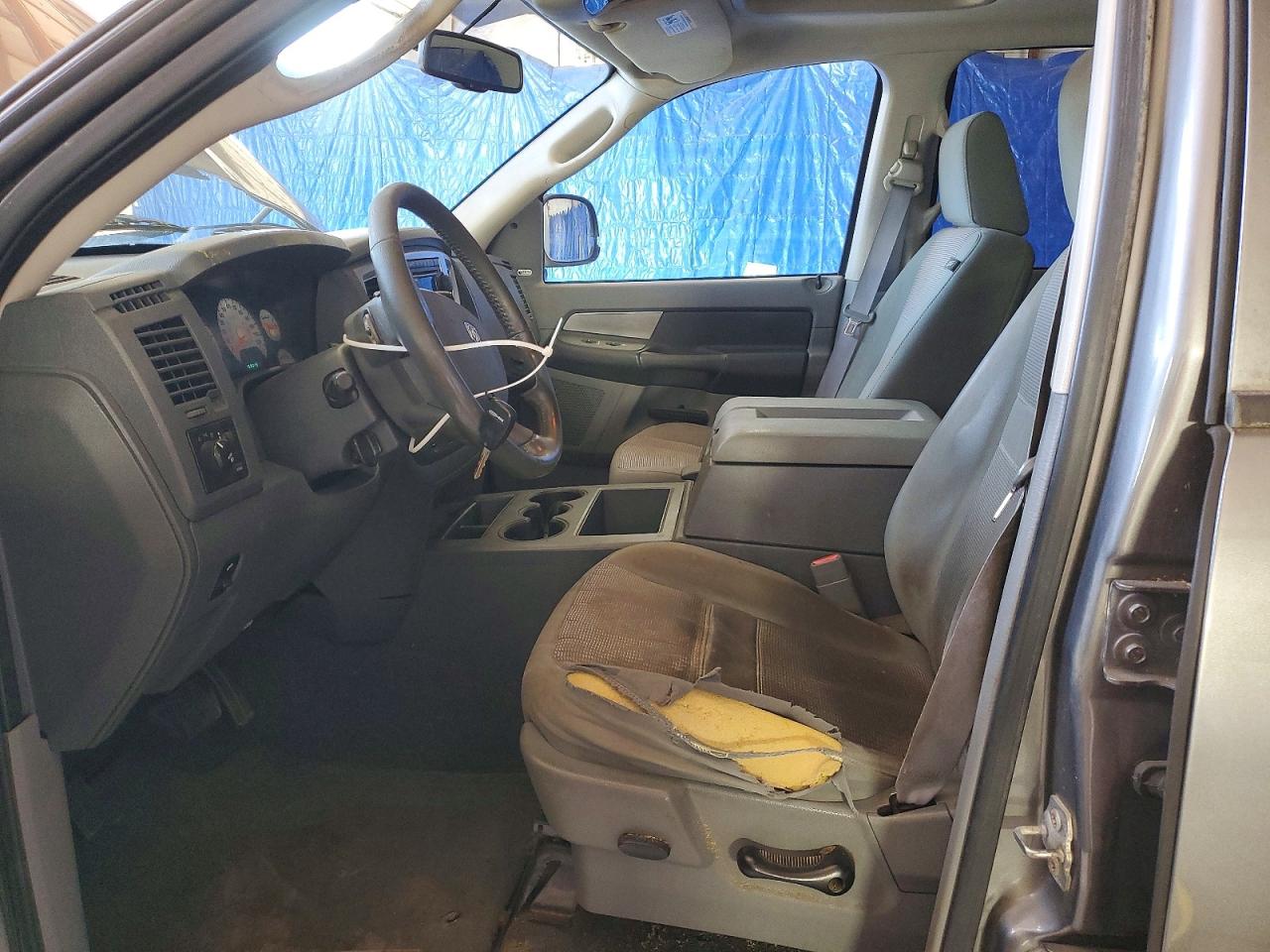 2007 Dodge Ram 1500 St Серый vin: 1D7HU18277S194582