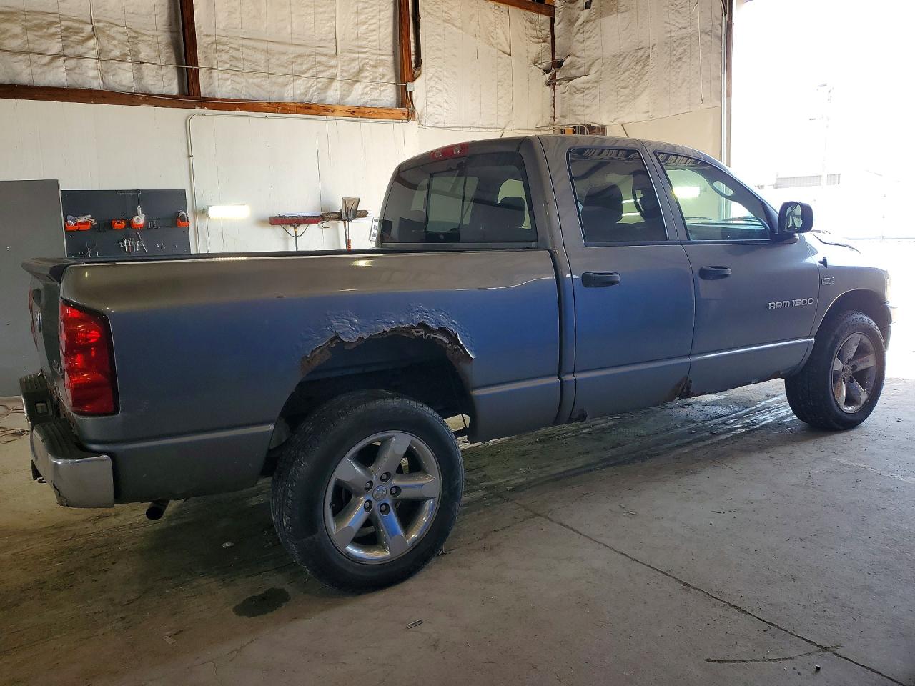 2007 Dodge Ram 1500 St Серый vin: 1D7HU18277S194582