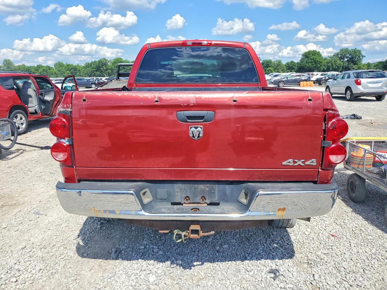 2007 Dodge Ram 1500 St Red vin: 1D7HU18277S258586