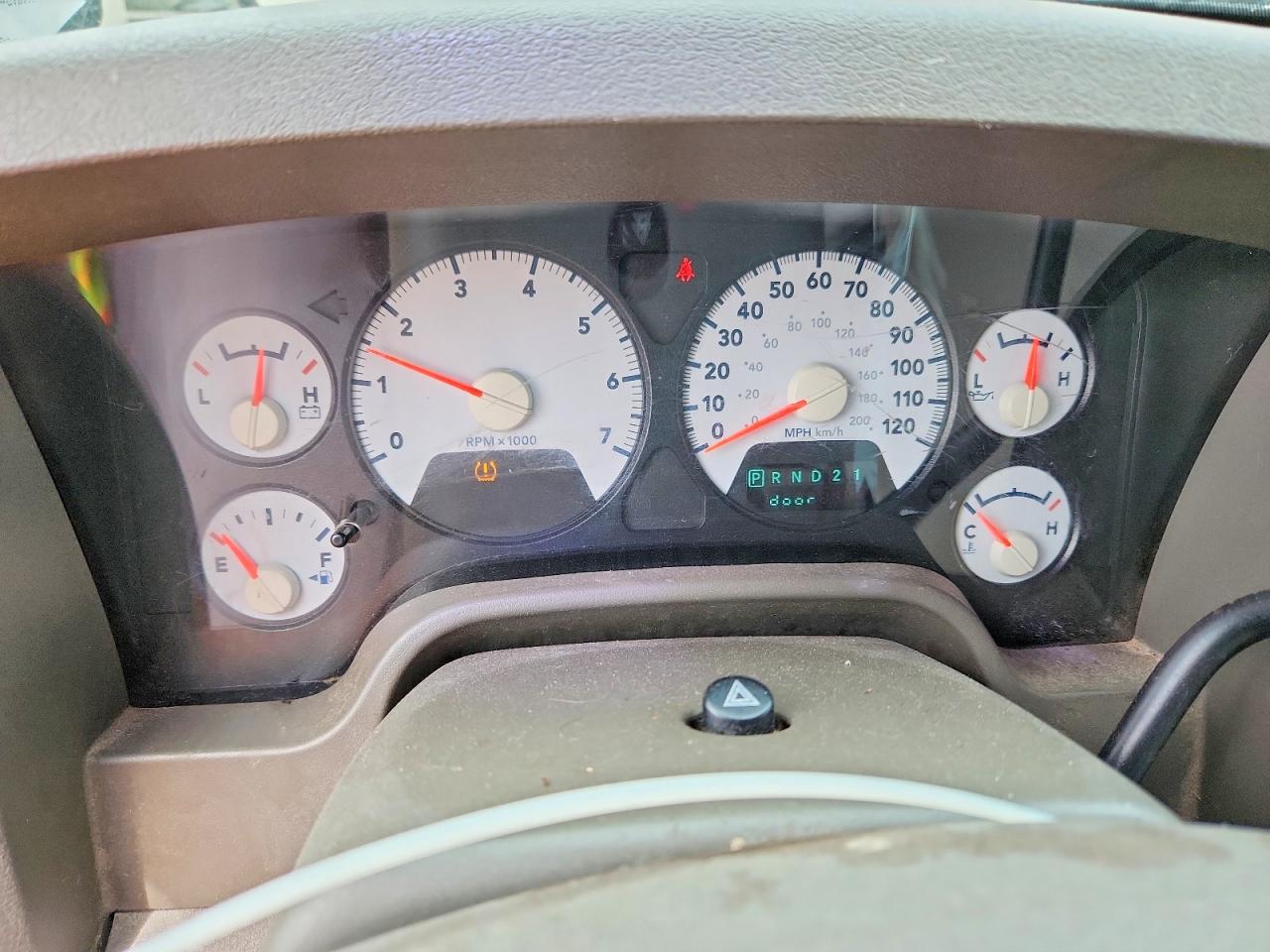 2008 Dodge Ram 1500 St Gray vin: 1D7HU18278J184982