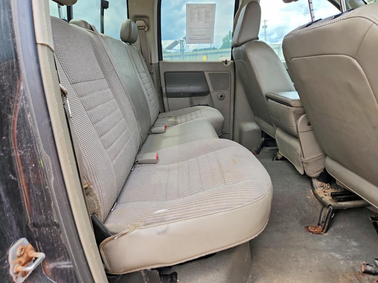 2008 Dodge Ram 1500 St Gray vin: 1D7HU18278J184982