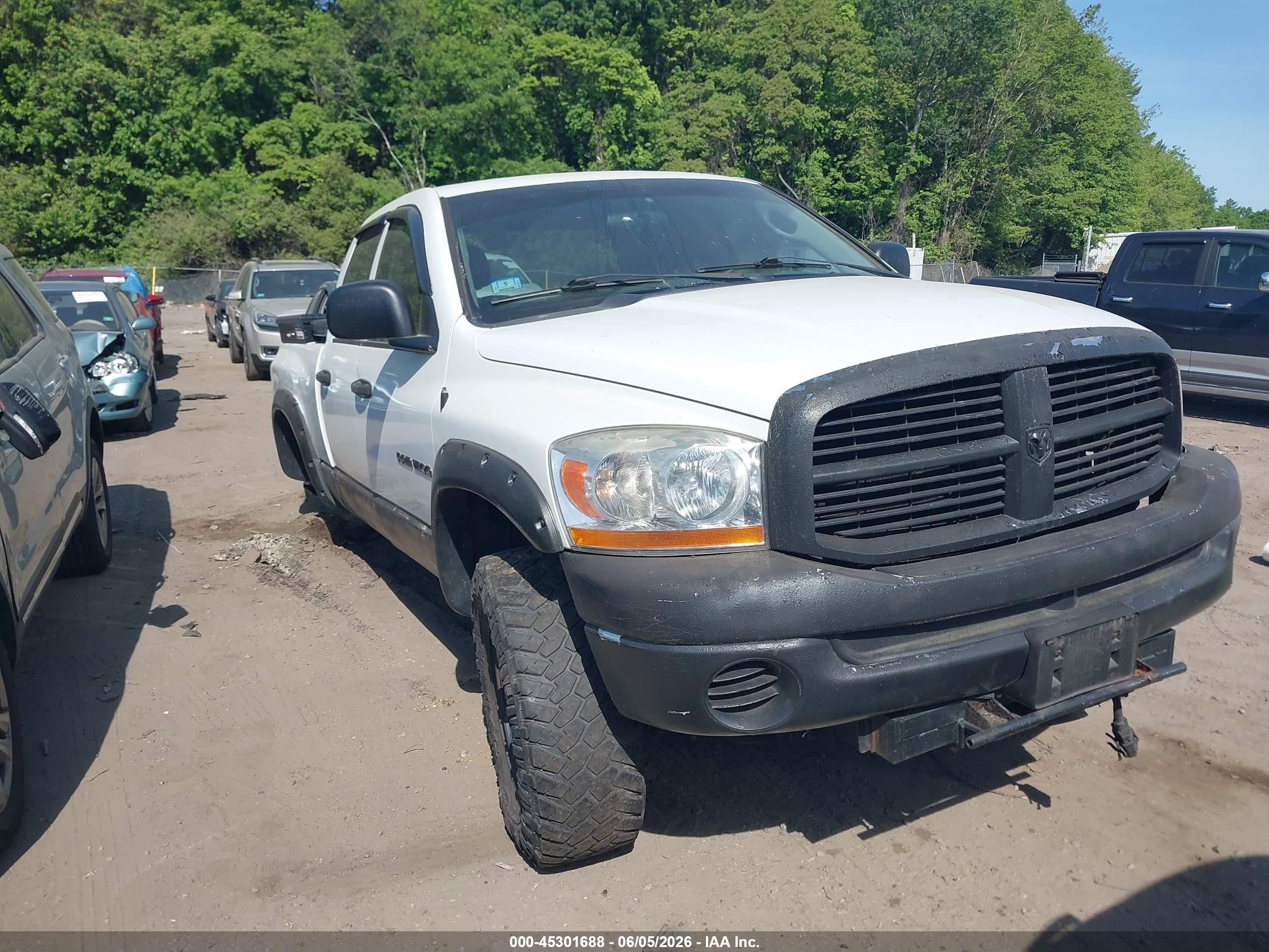 2006 Dodge Ram 1500 Slt/trx4 Off Road/sport White vin: 1D7HU18286J119068