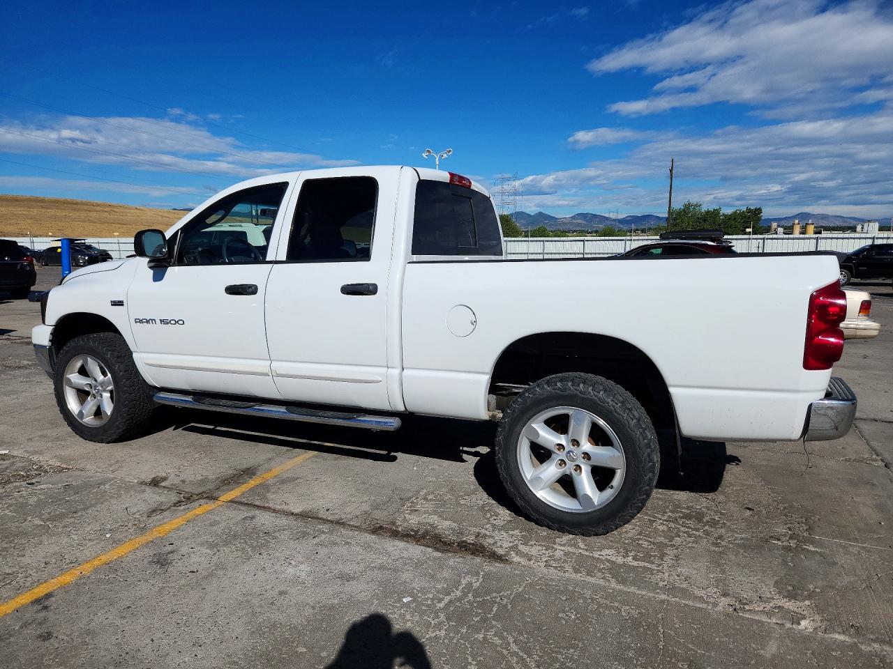 2007 Dodge Ram 1500 St Белый vin: 1D7HU18287J524378