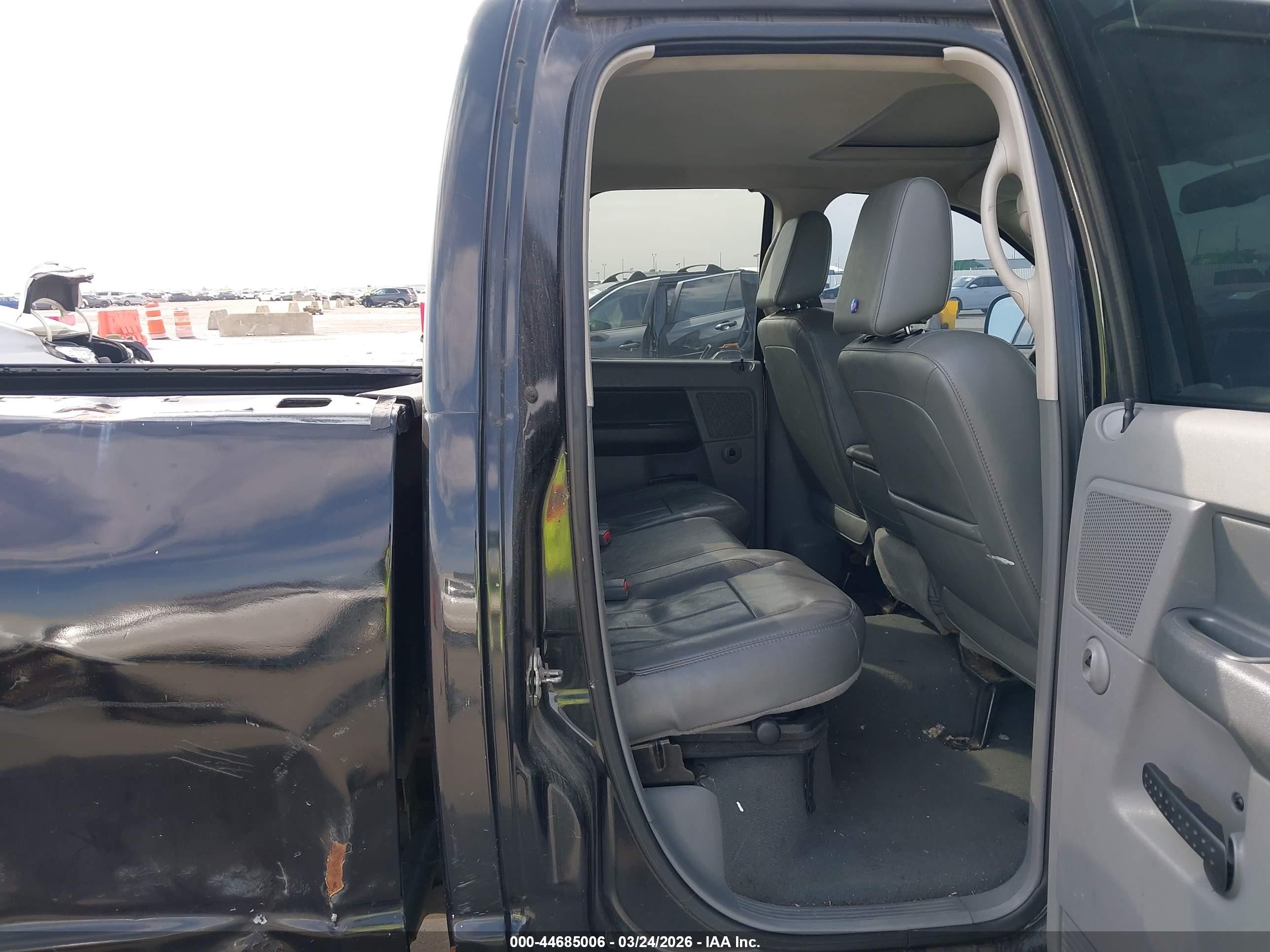 2008 Dodge Ram 1500 Slt Black vin: 1D7HU18288S618255