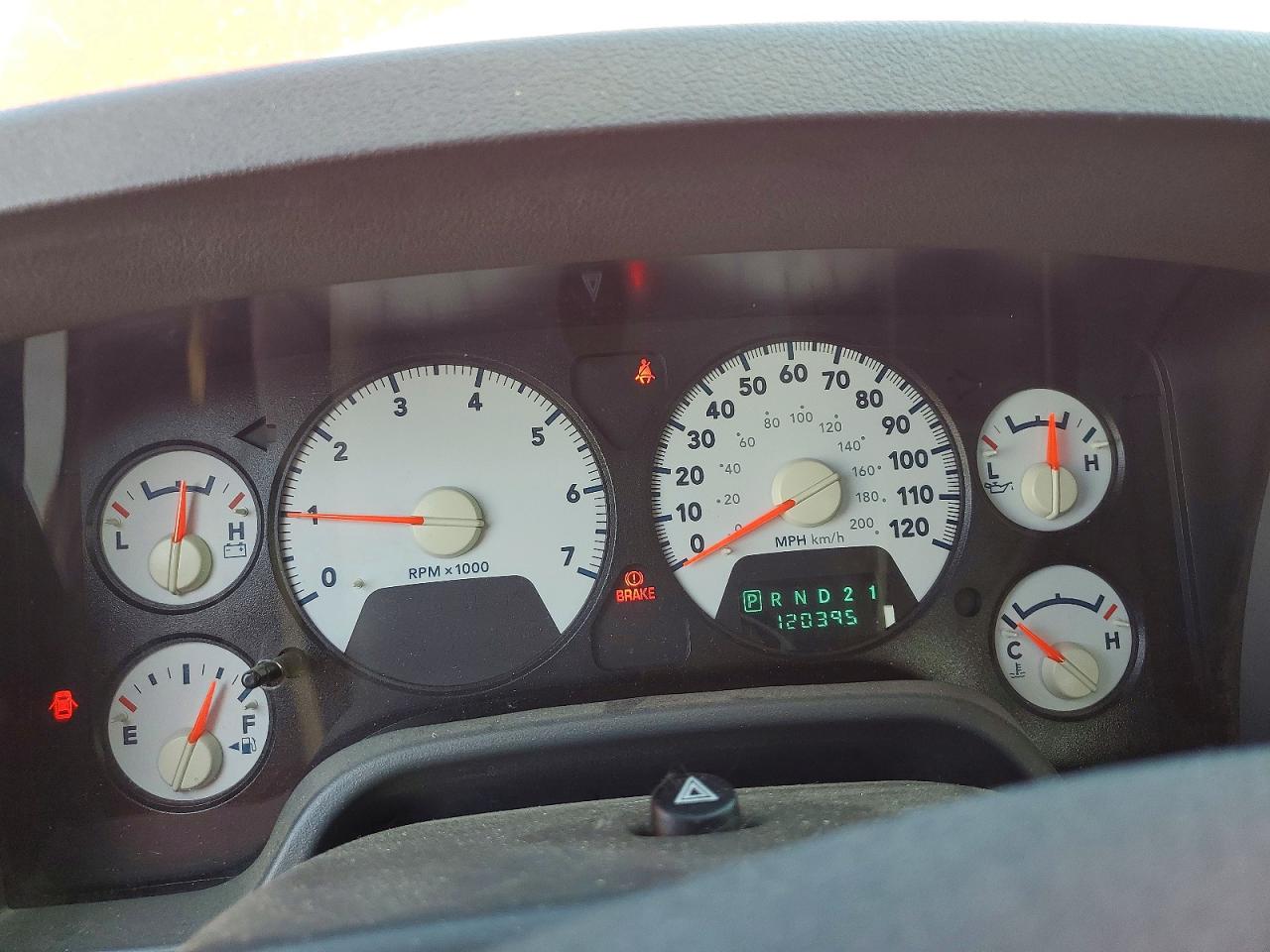 2006 Dodge Ram 1500 St Red vin: 1D7HU18296S553462