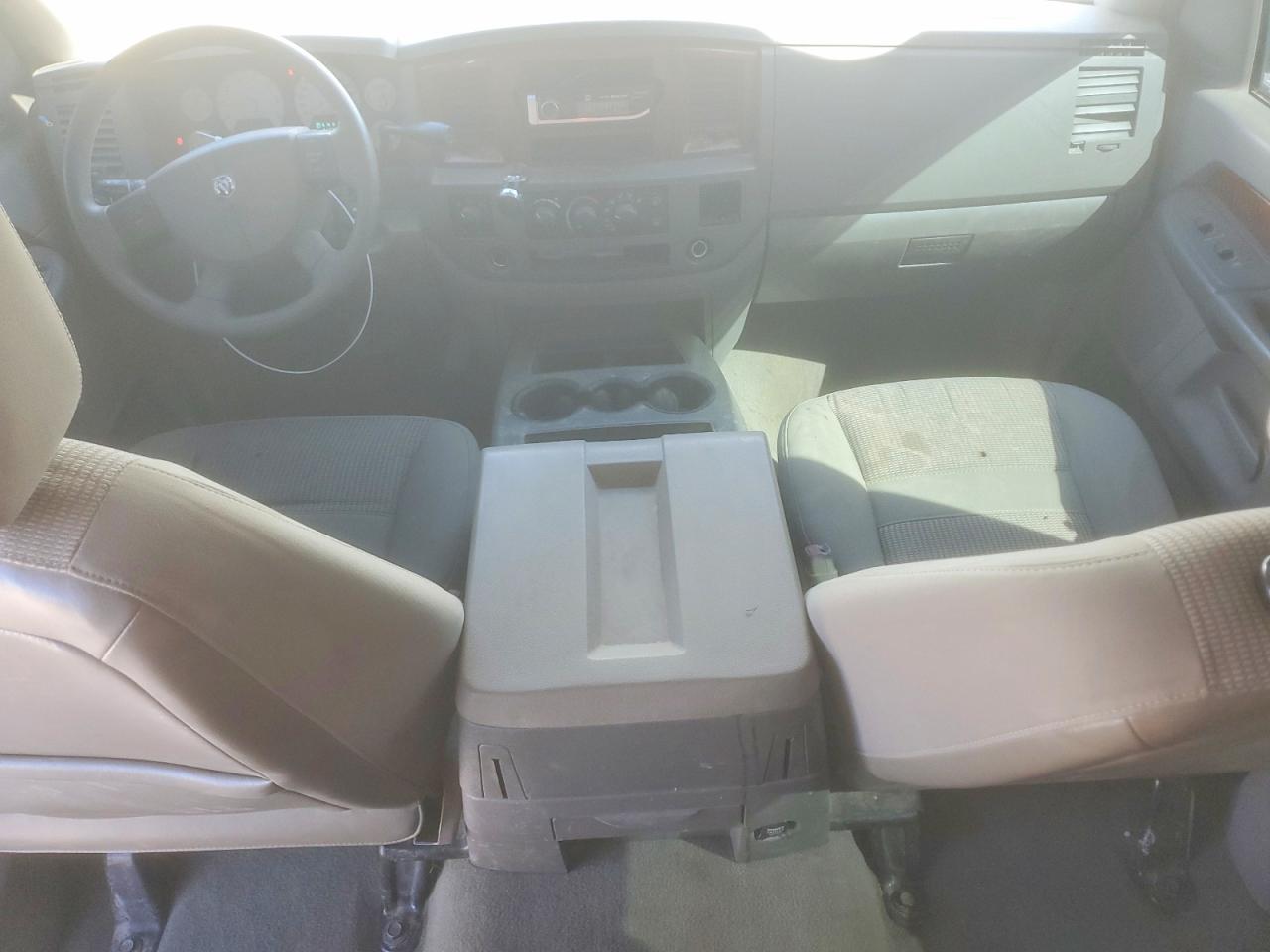 2006 Dodge Ram 1500 St White vin: 1D7HU182X6S675943