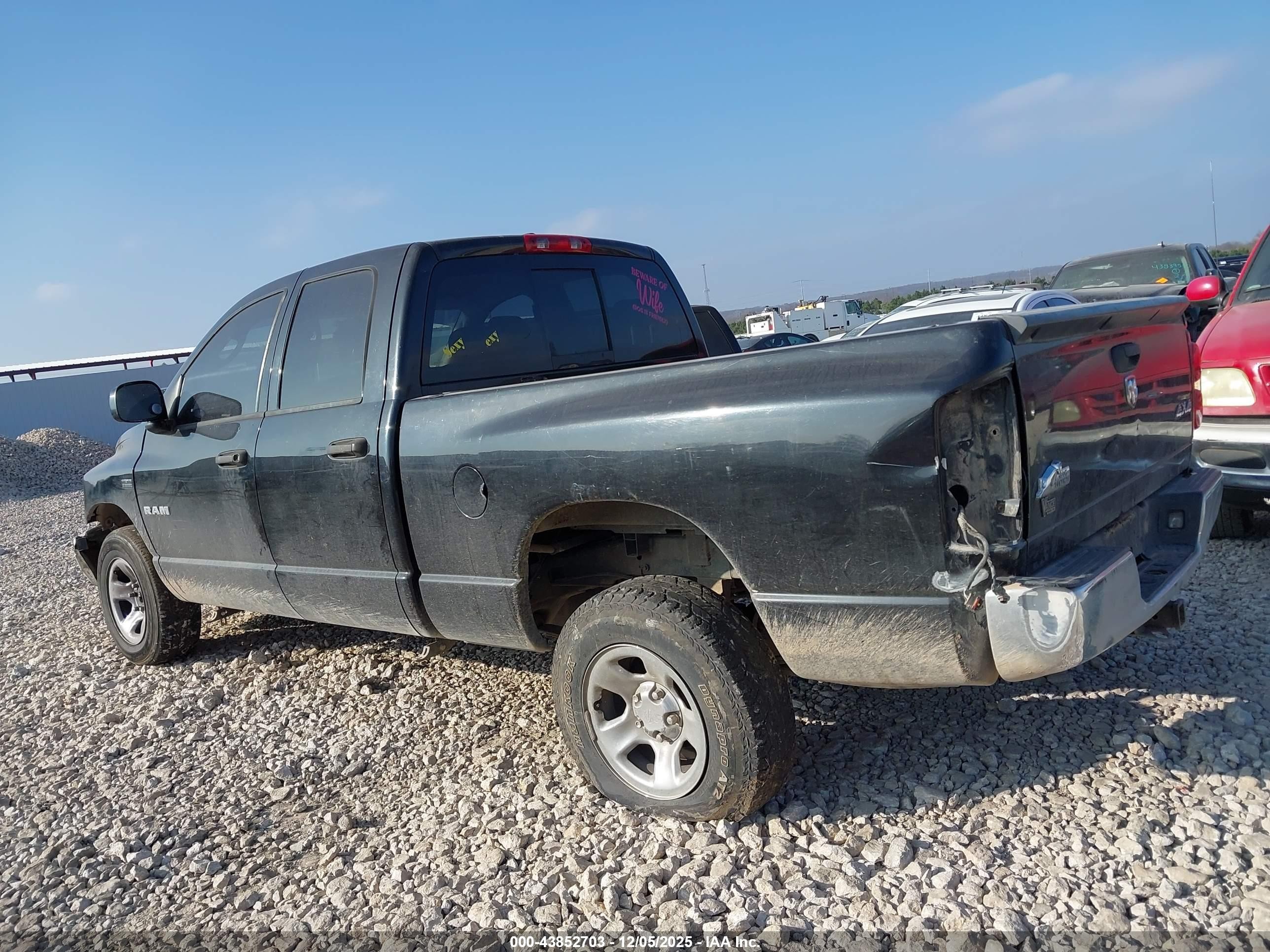 2008 Dodge Ram 1500 Slt Black vin: 1D7HU182X8J155072